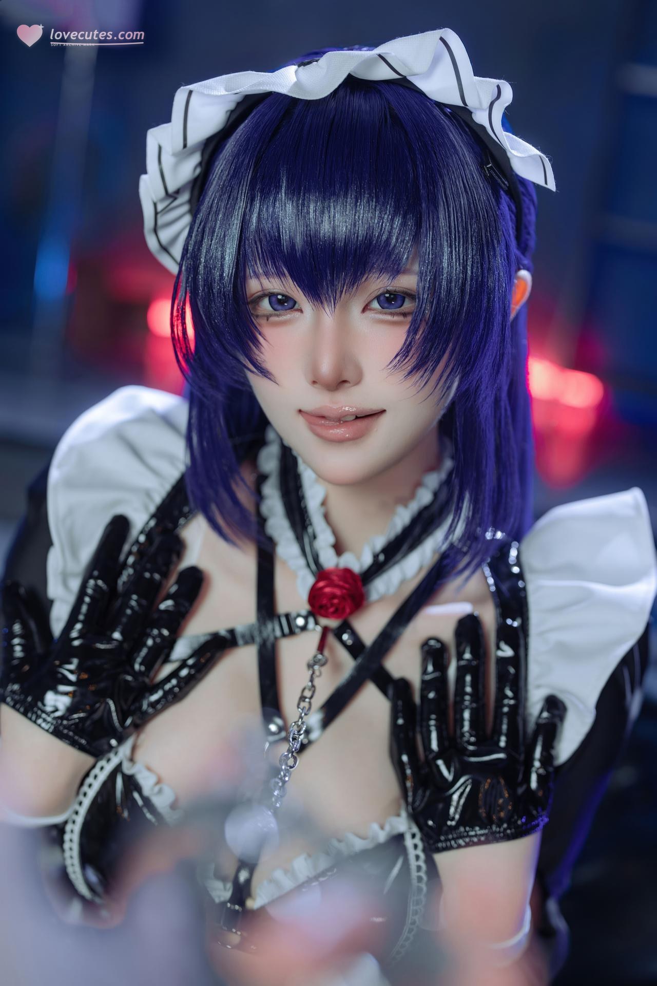[cosplay] 屿鱼 - NIKKE胜利女神 米哈拉：咖啡女仆黑丝蕾丝还原 80P