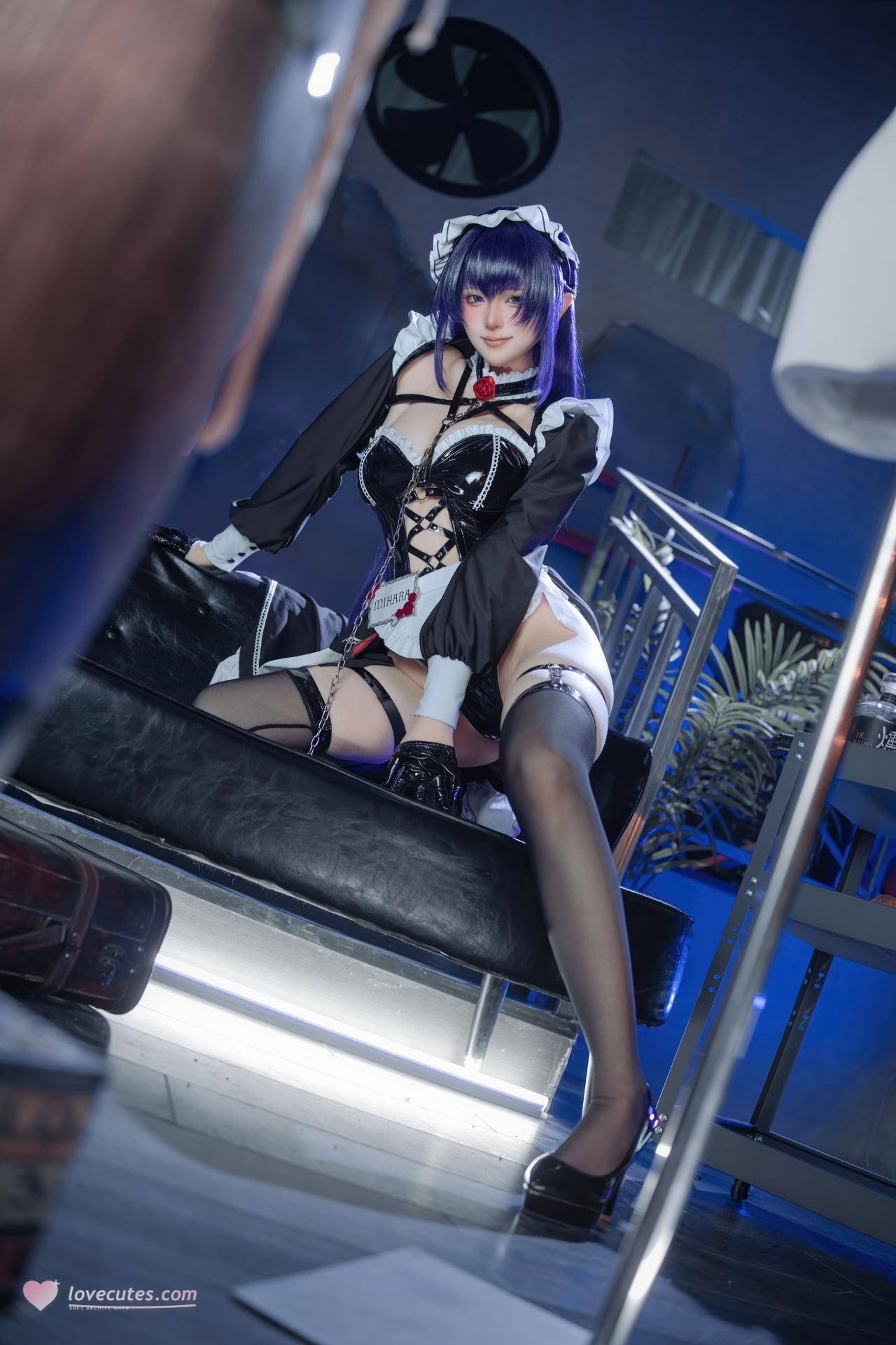 [cosplay] 屿鱼 - NIKKE胜利女神 米哈拉: cà phê hầu gái tất đen ren tái hiện 80P