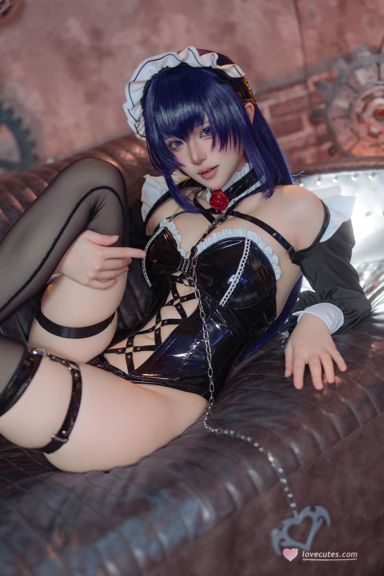 [cosplay] 屿鱼 - NIKKE胜利女神 米哈拉: cà phê hầu gái tất đen ren tái hiện 80P