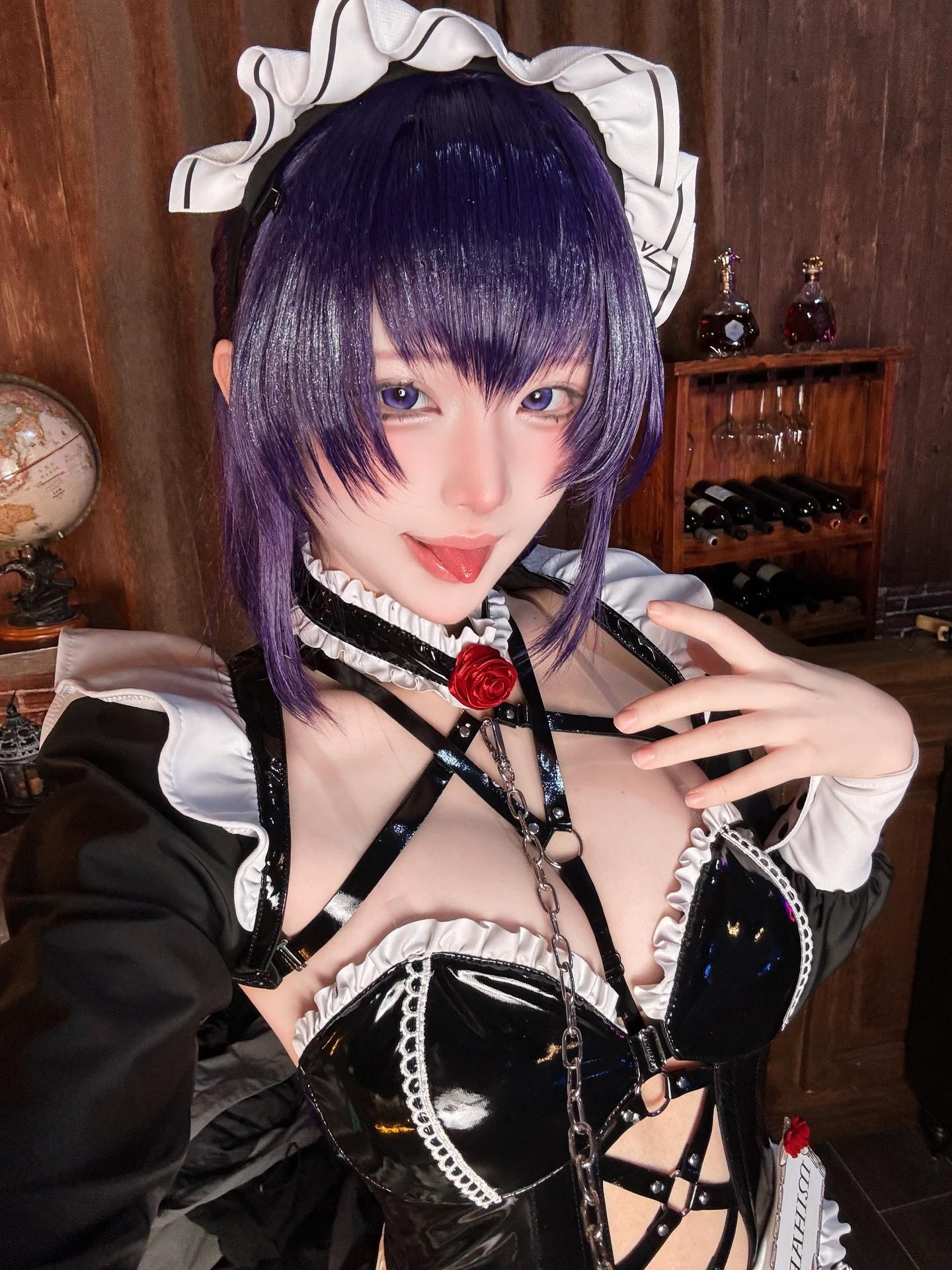 [cosplay] 屿鱼 - NIKKE胜利女神 米哈拉：คาเฟ่เมด ถุงน่องสีดำ ลูกไม้ สมจริง 80P