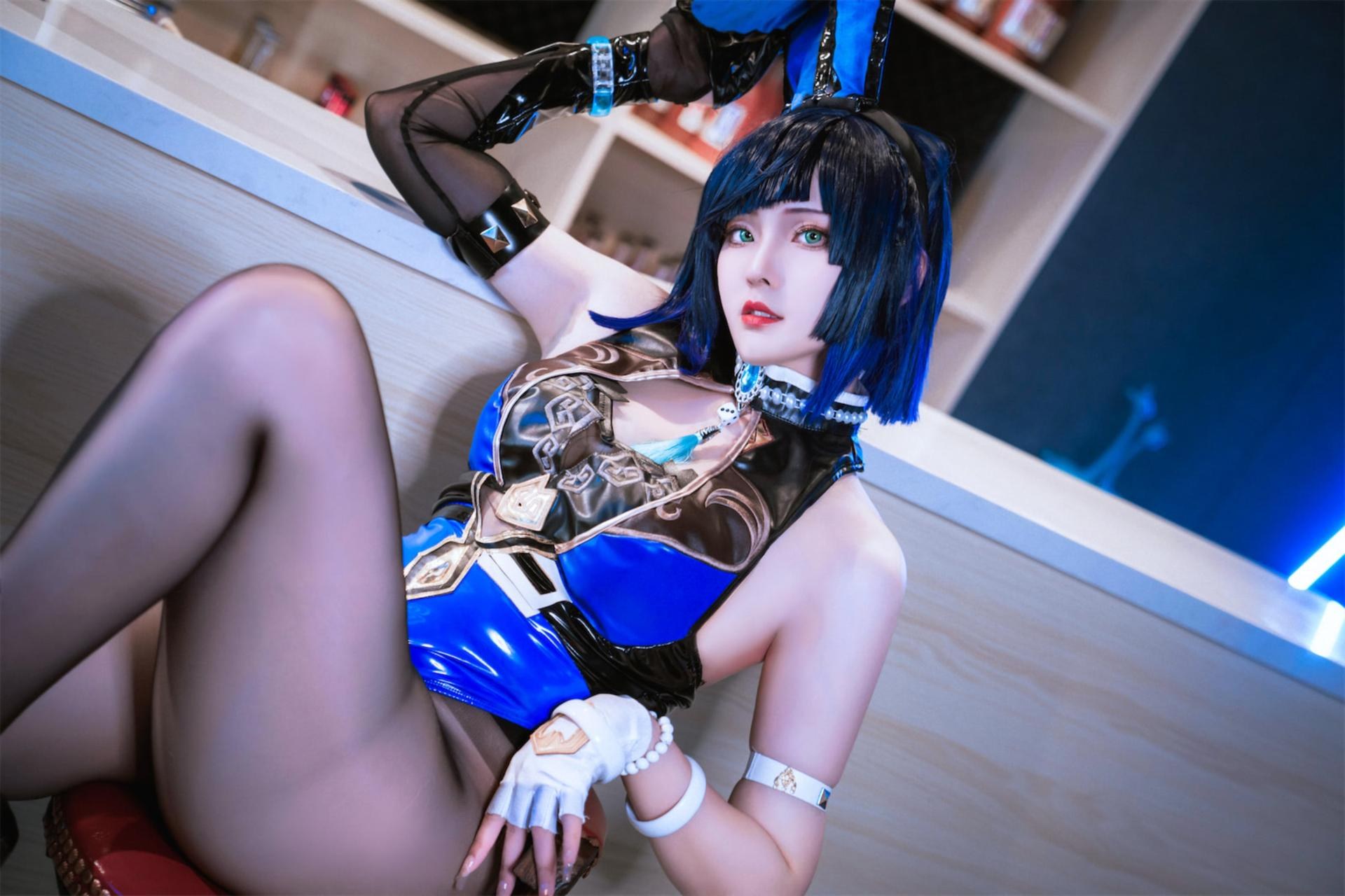 [cosplay] Natsuko夏夏子 - 原神夜蘭兔女郎：酒吧黑絲高衩大尺度還原 74P1V