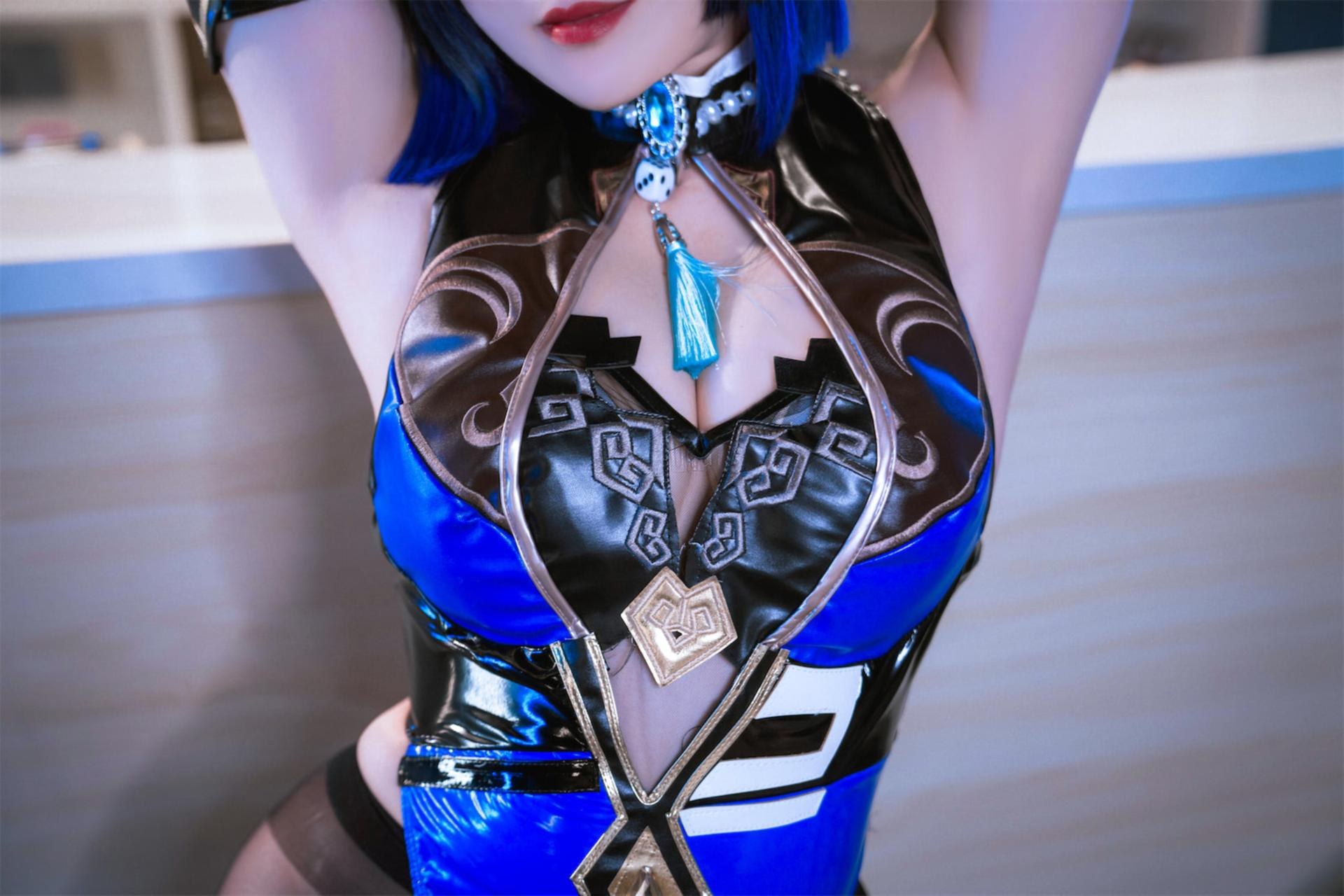 [cosplay] Natsuko夏夏子 - 原神夜蘭兔女郎：酒吧黑絲高衩大尺度還原 74P1V