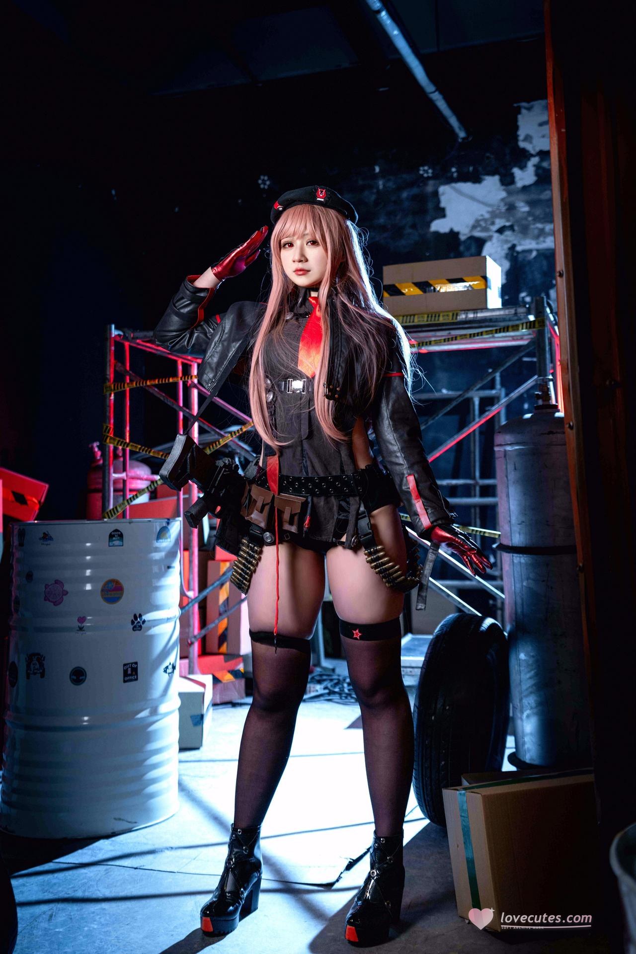 [cosplay] Zaya秋 - NIKKE胜利女神 拉毗：เบเรต์ ถุงน่องสีดำ ชุดยุทธวิธี ขาสวย 25P