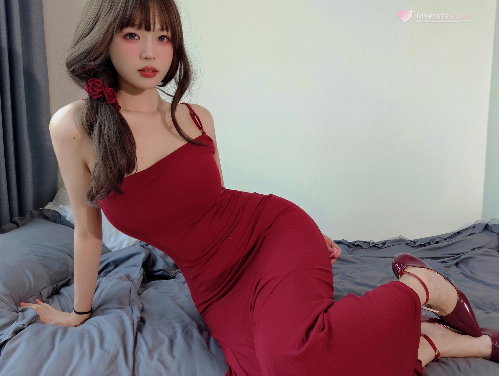 [私房] 마슈 하오츠 - 홍서: 빨간색 슬립 원피스 실내 미슴 개인실 53P1V
