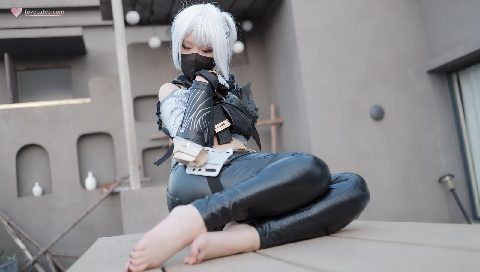 [cosplay] 麦晓雯 - 少女映画三角洲：ชุดยุทธวิธี ผมขาว ถุงน่องสีดำ ขาเรียว 89P