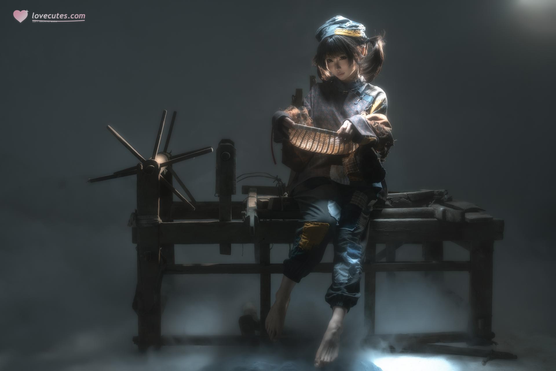 [寫真] 蠢沫沫 - 小乞丐：破舊工裝煙霧場景美腿 23P1V
