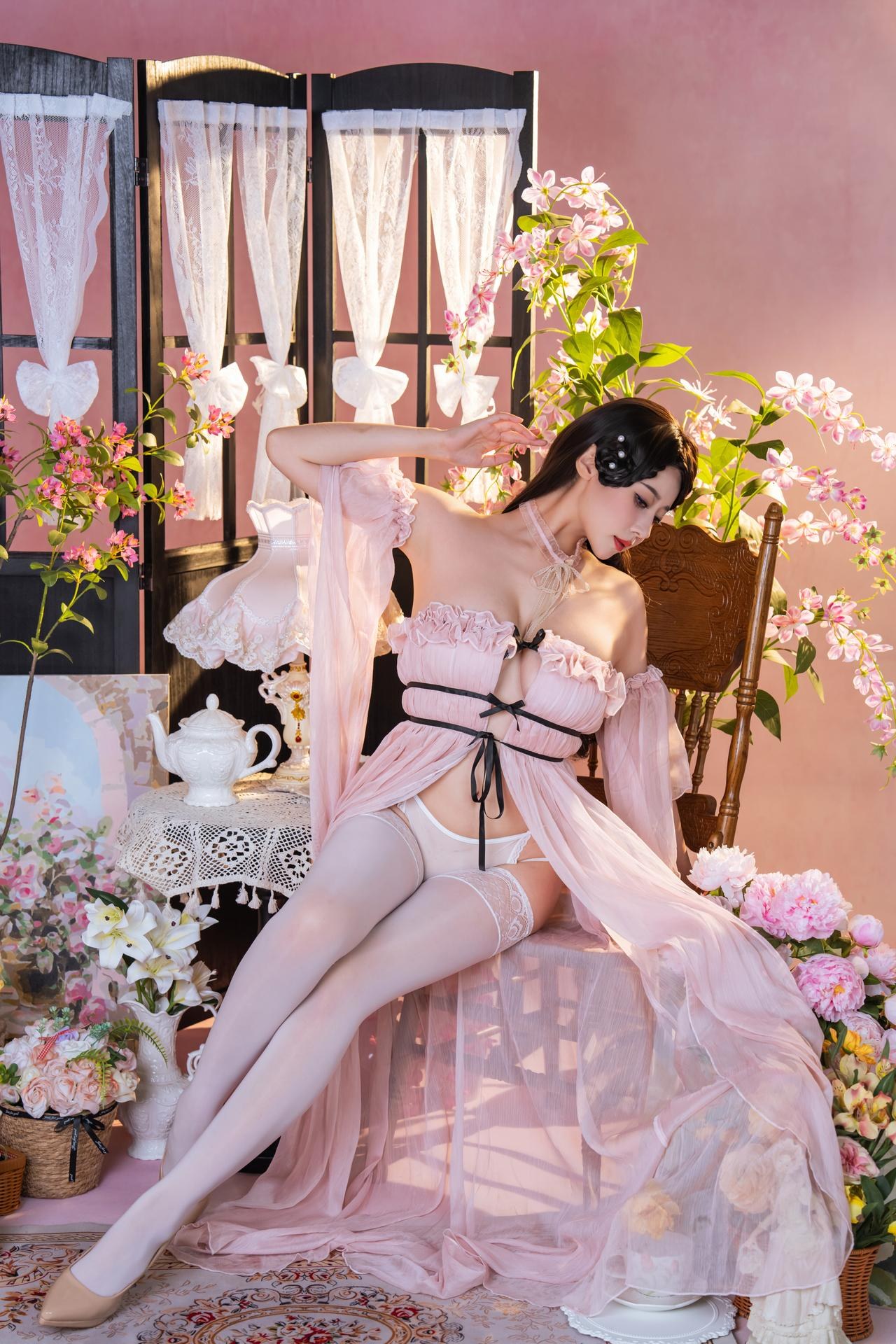 [Private] Naixiao-chan nice - Pink Tea Party: Pink Lace Lingerie White Silk Flower Room 80P1V