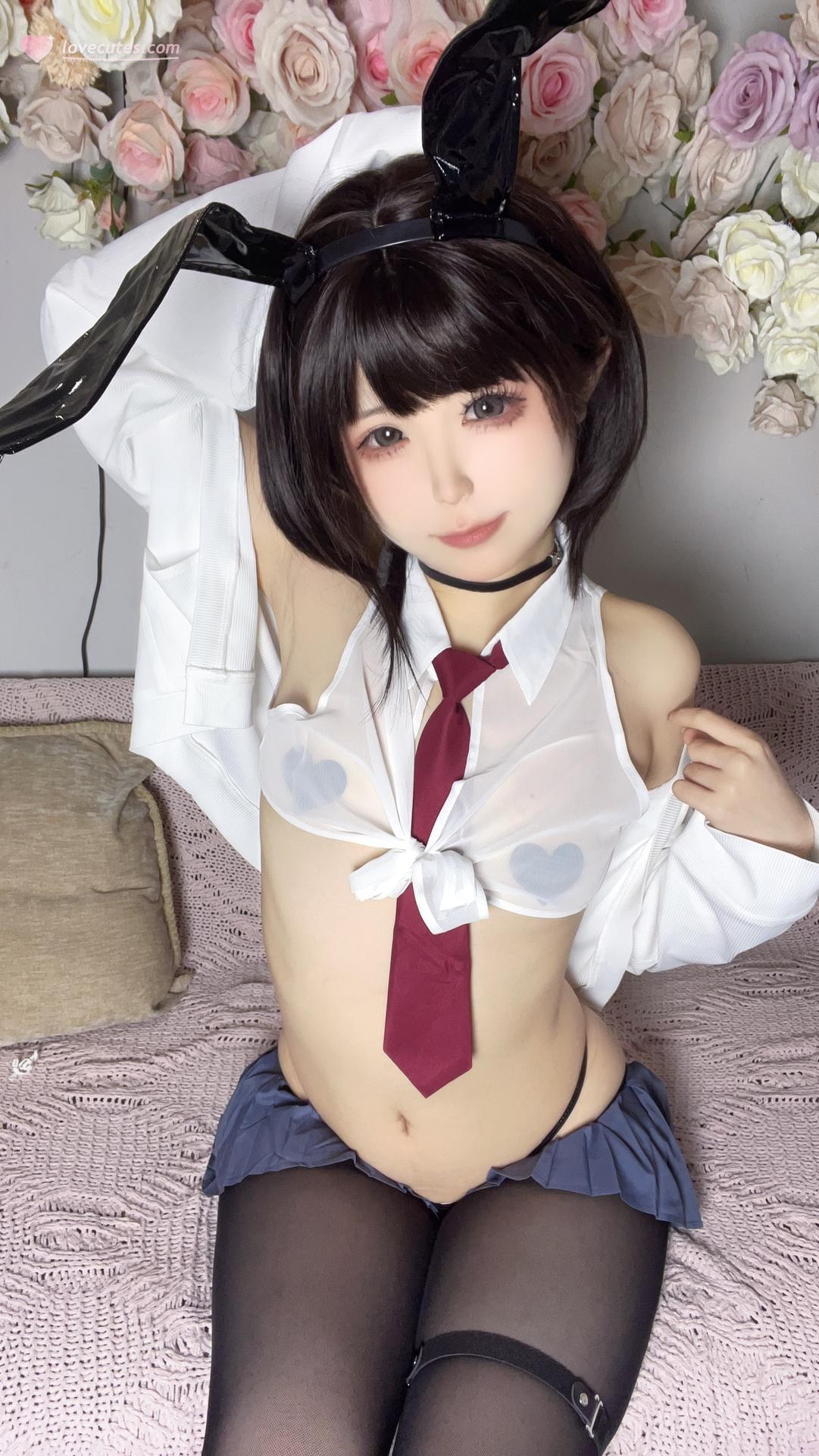 [私房] Quan冉有点饿 - JK逆兔：兔耳校服黑丝美腿 25P
