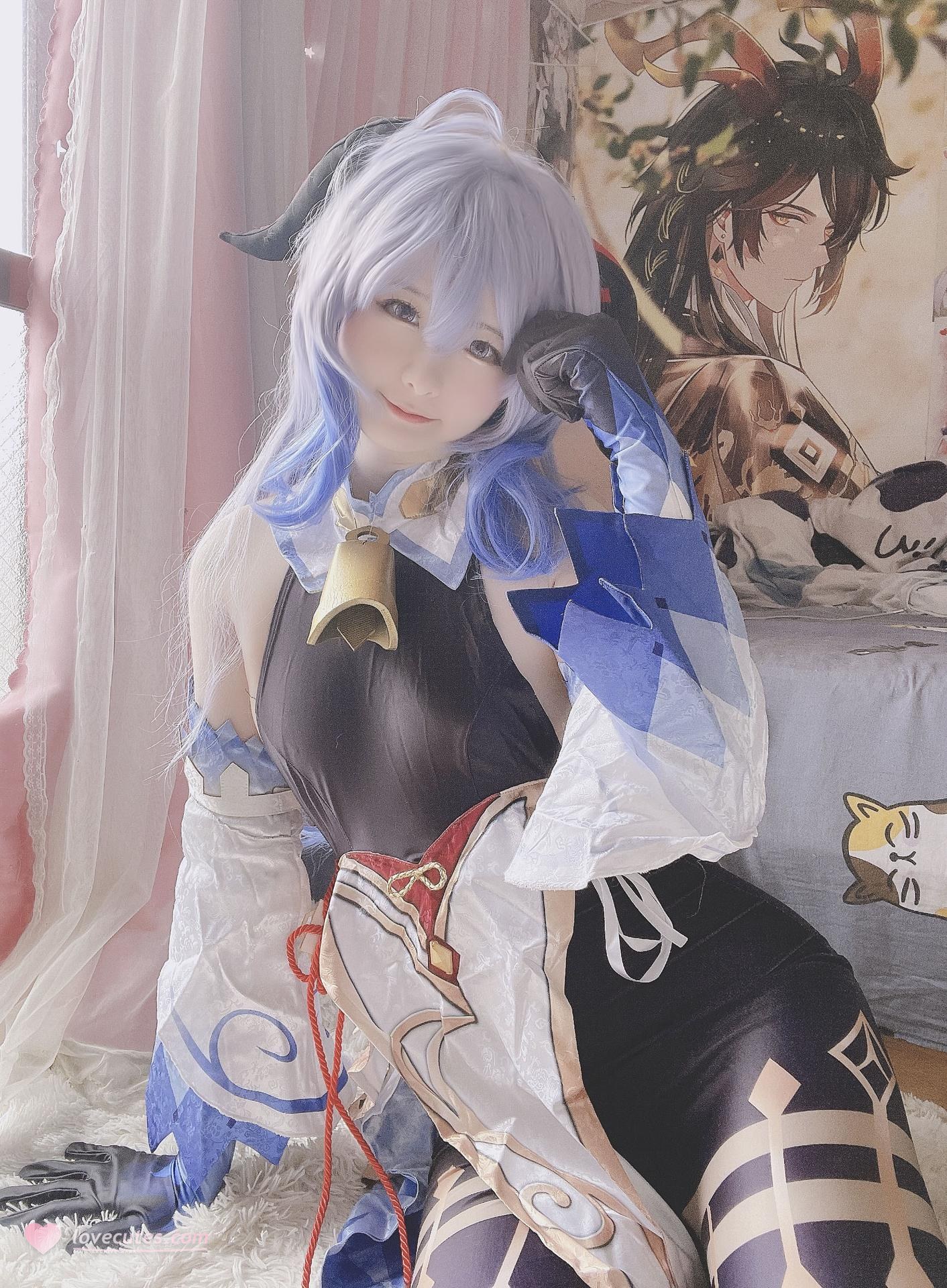 [cosplay] 习呆呆 - กานหยู：ผมสีน้ำเงิน露点大尺度还原 12P1V