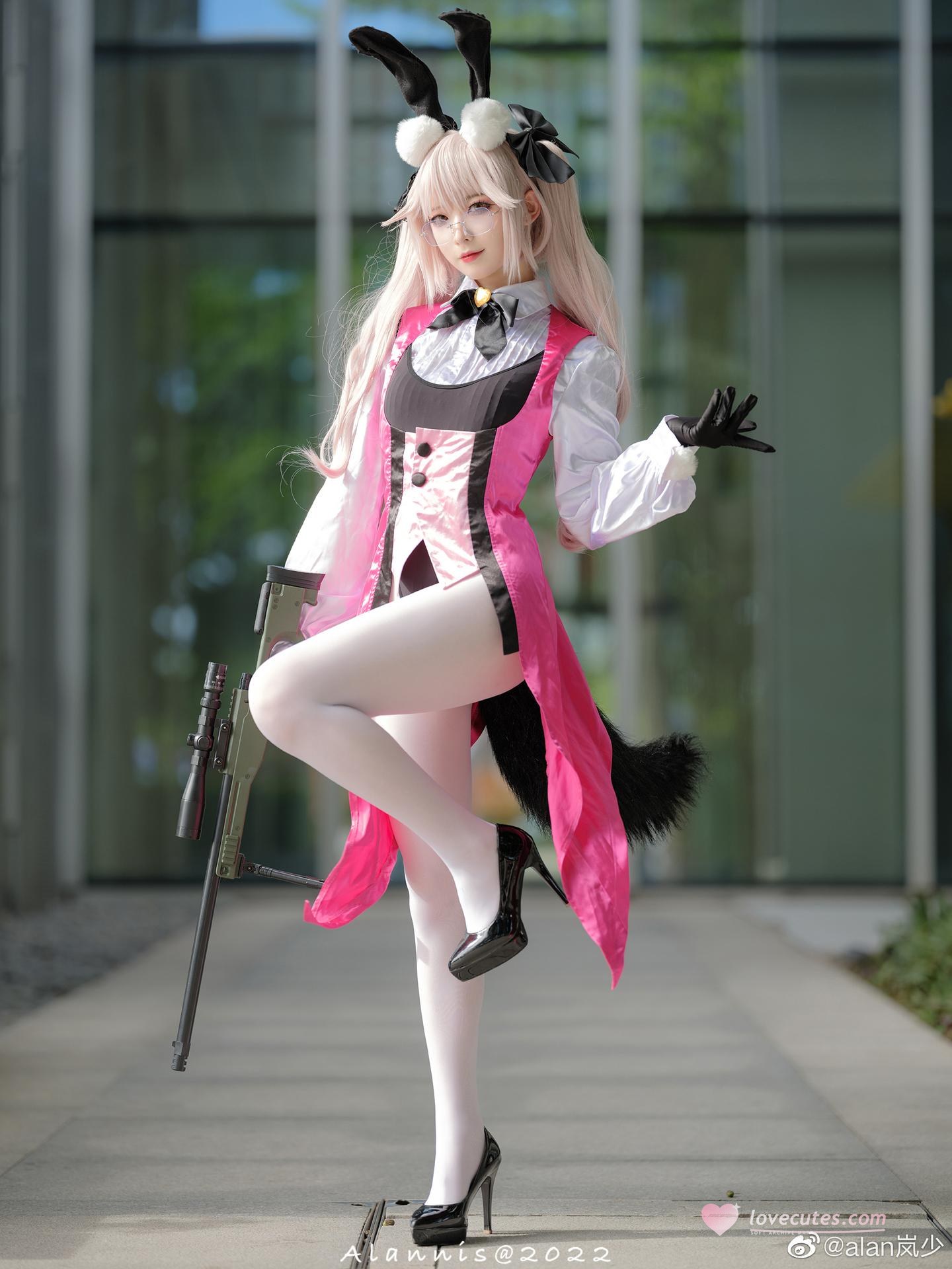 [cosplay] 封疆疆v - FGO 光之高扬斯卡娅：ชุดกระต่ายสีชมพู ถุงน่องสีขาว ขาสวย 27P