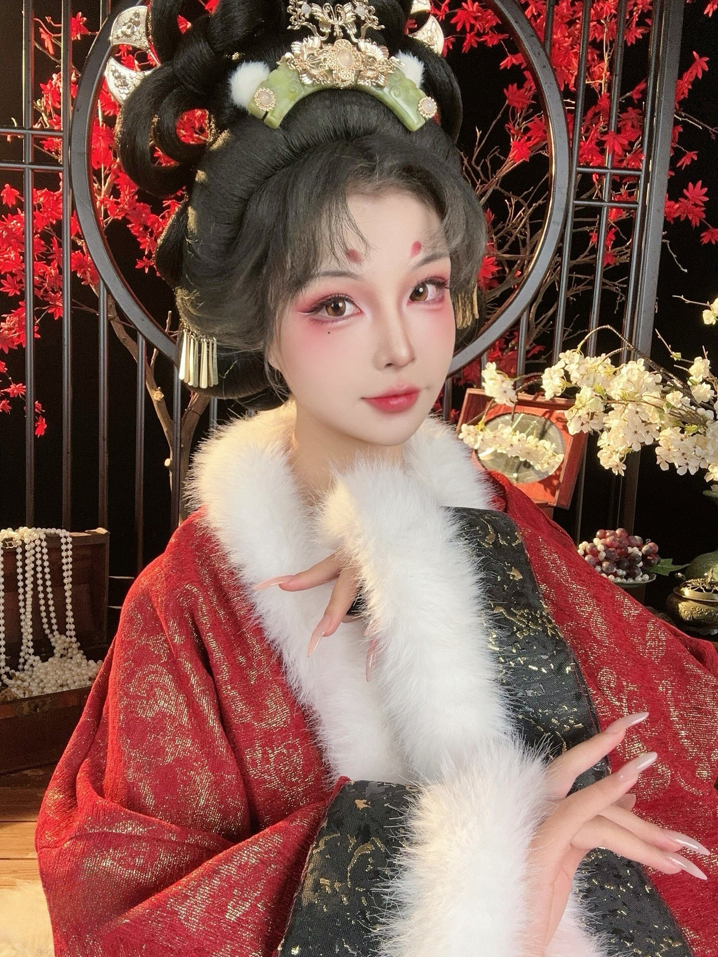 [cosplay] yuuhui玉汇 - 妲己Daji the Fox：Hồ yêu cổ phong đỏ quy mô lớn 42P