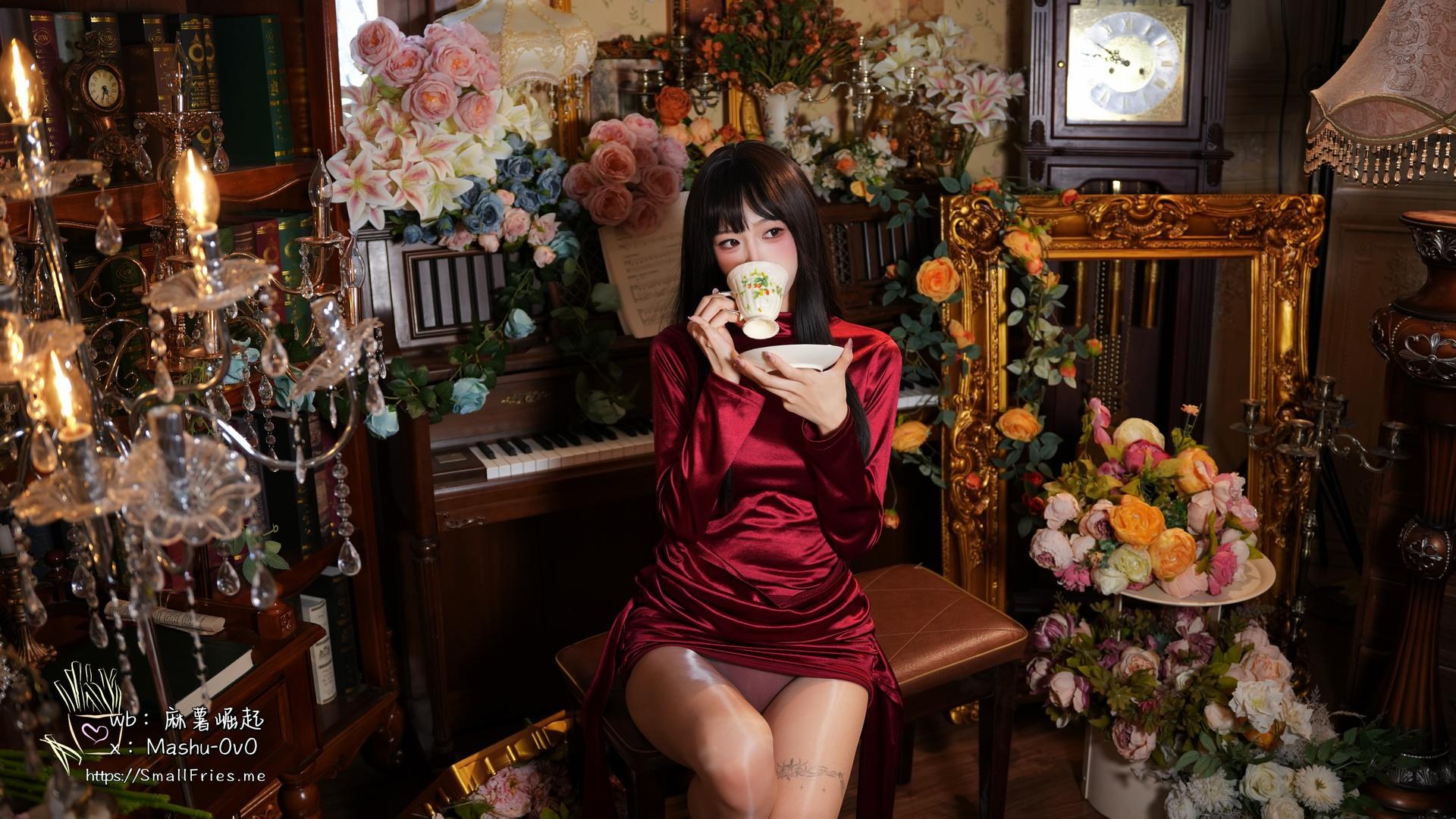 [写真] 麻薯好吃 - บทสดุดีสีไวน์แดง: ชุดเดรสสีไวน์แดง โชว์อกส่วนตัว 47P