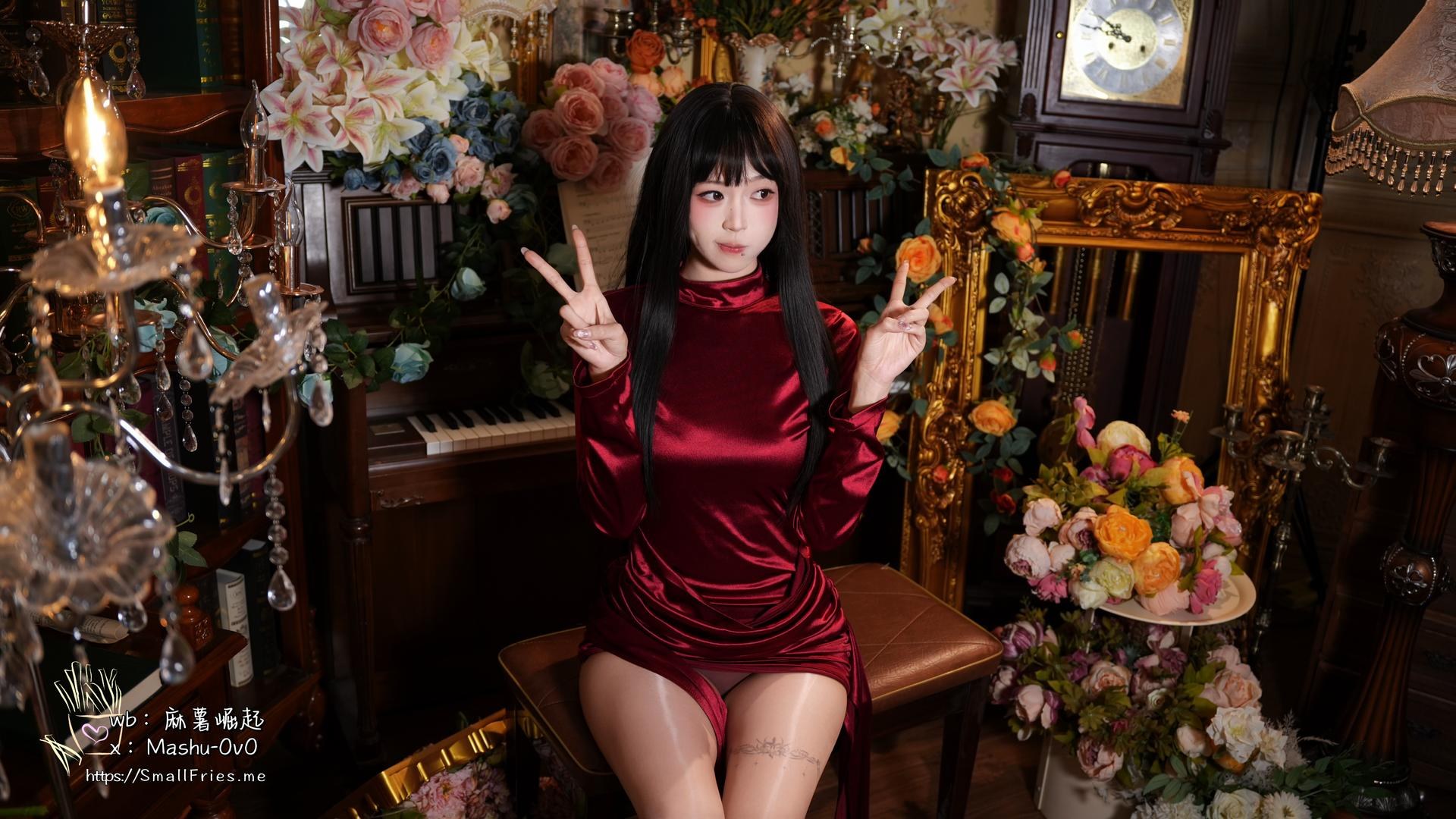 [Photo] Mashu Good to Eat - Burgundy Praise: Burgundy Dress Busty Private Room 47P