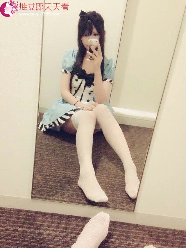 [私房] 习呆呆 - 粉色制服：浴室露点私拍 56P