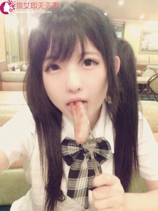 Xidaidai 粉色制服：浴室露点私拍 화보 세트 56P
