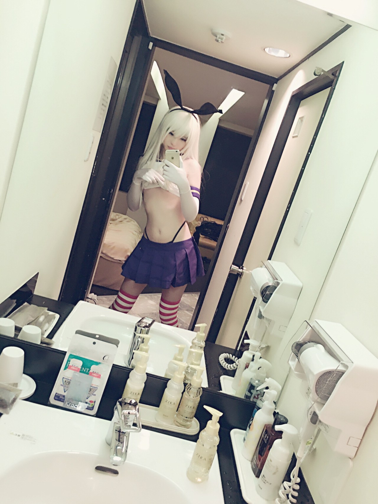 Xidaidai 岛风：白丝露点还原 Photo Set 8P