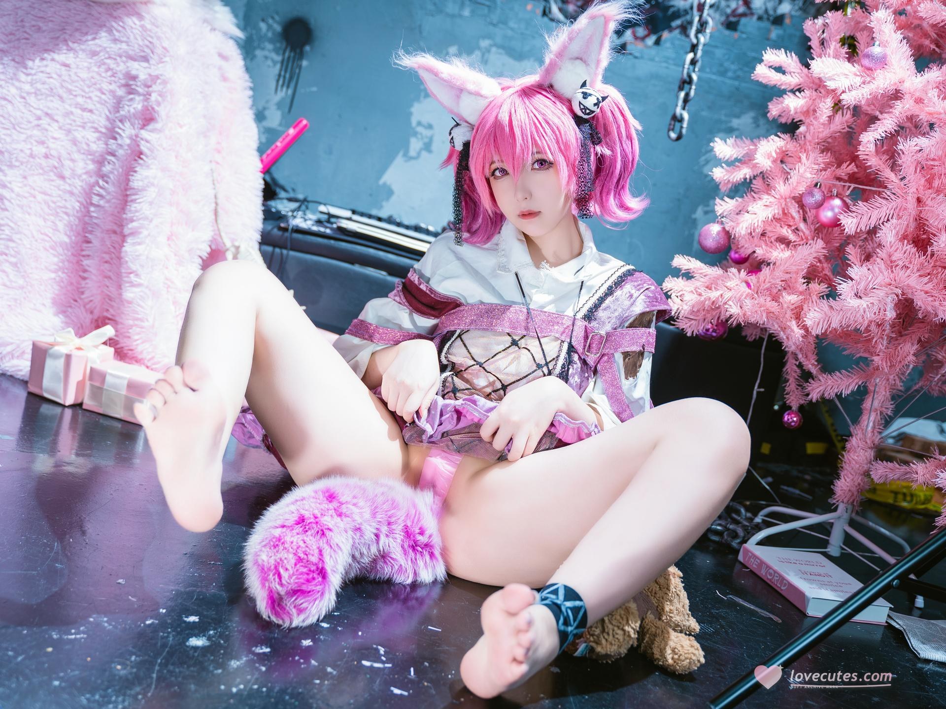 [cosplay] 小和甜酒 - Arknights Wulian: ชุดตัวละครโทนขาวดำสไตล์ห้องส่วนตัว 44P1V