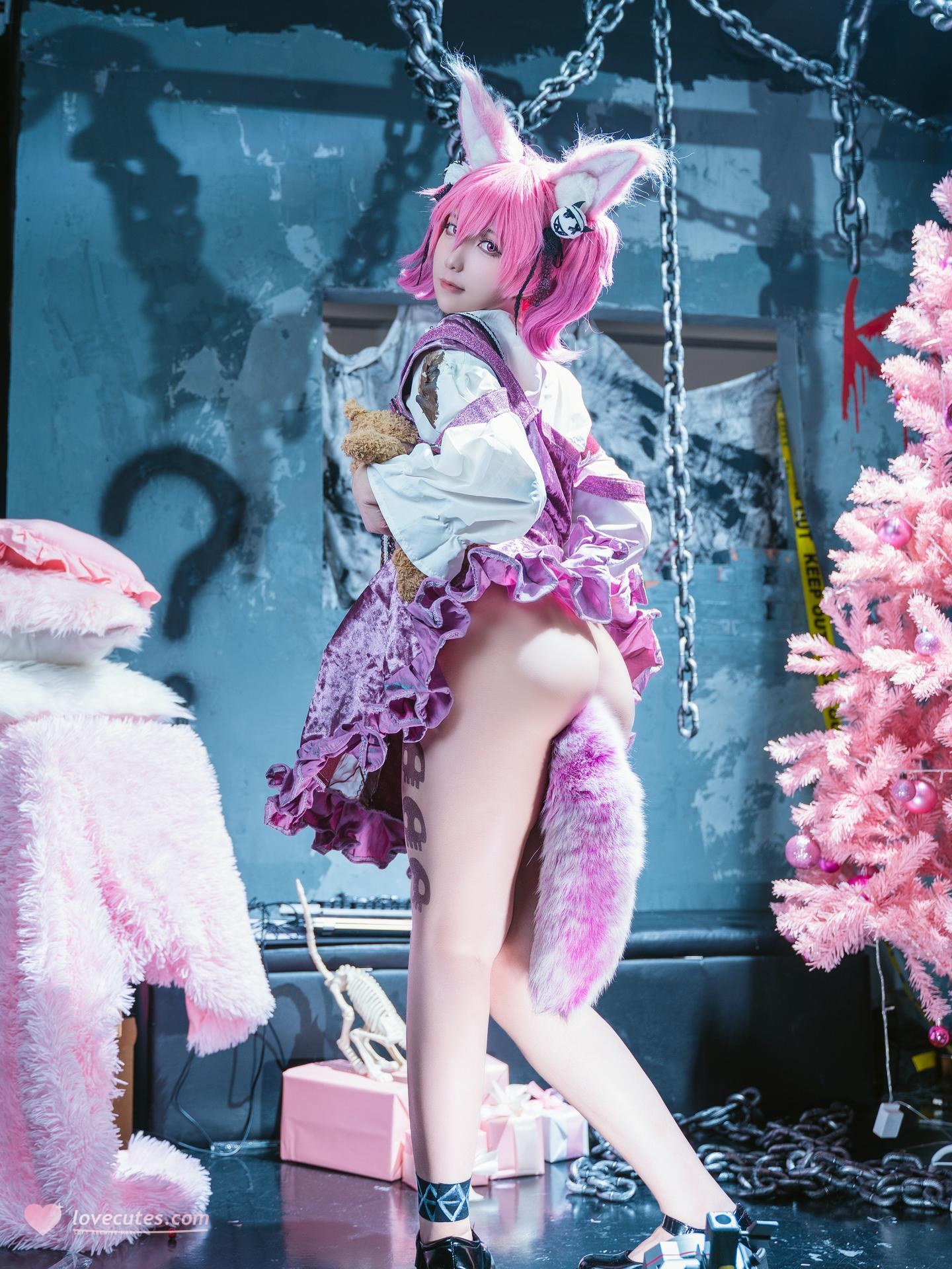 [cosplay] 小和甜酒 - Arknights Wǔ Liàn: phục trang nhân vật đen trắng tái hiện phòng riêng 44P1V