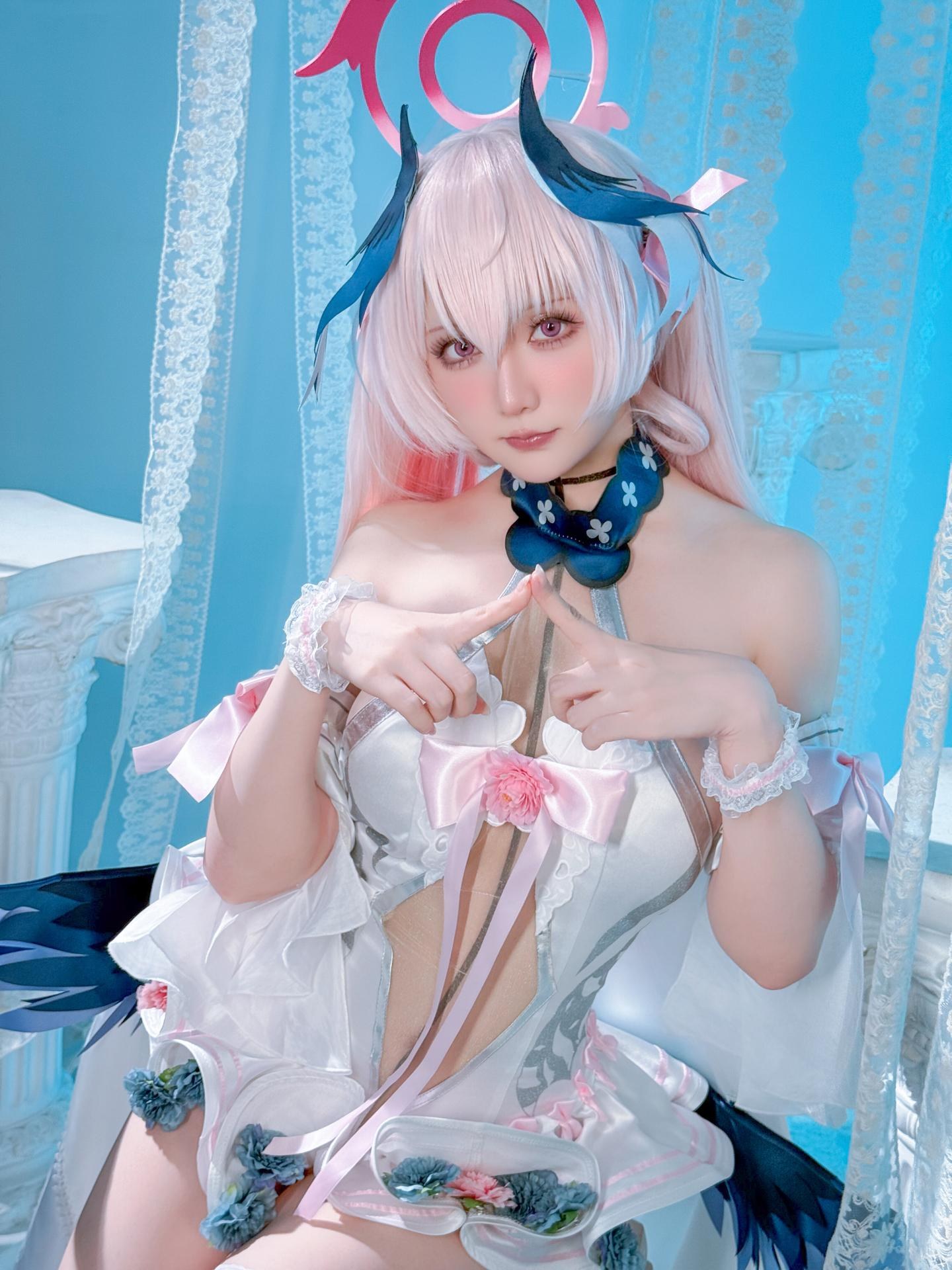 [cosplay] 星之迟迟Hoshilily - 蔚蓝档案 下江小春：修女制服白丝 47P