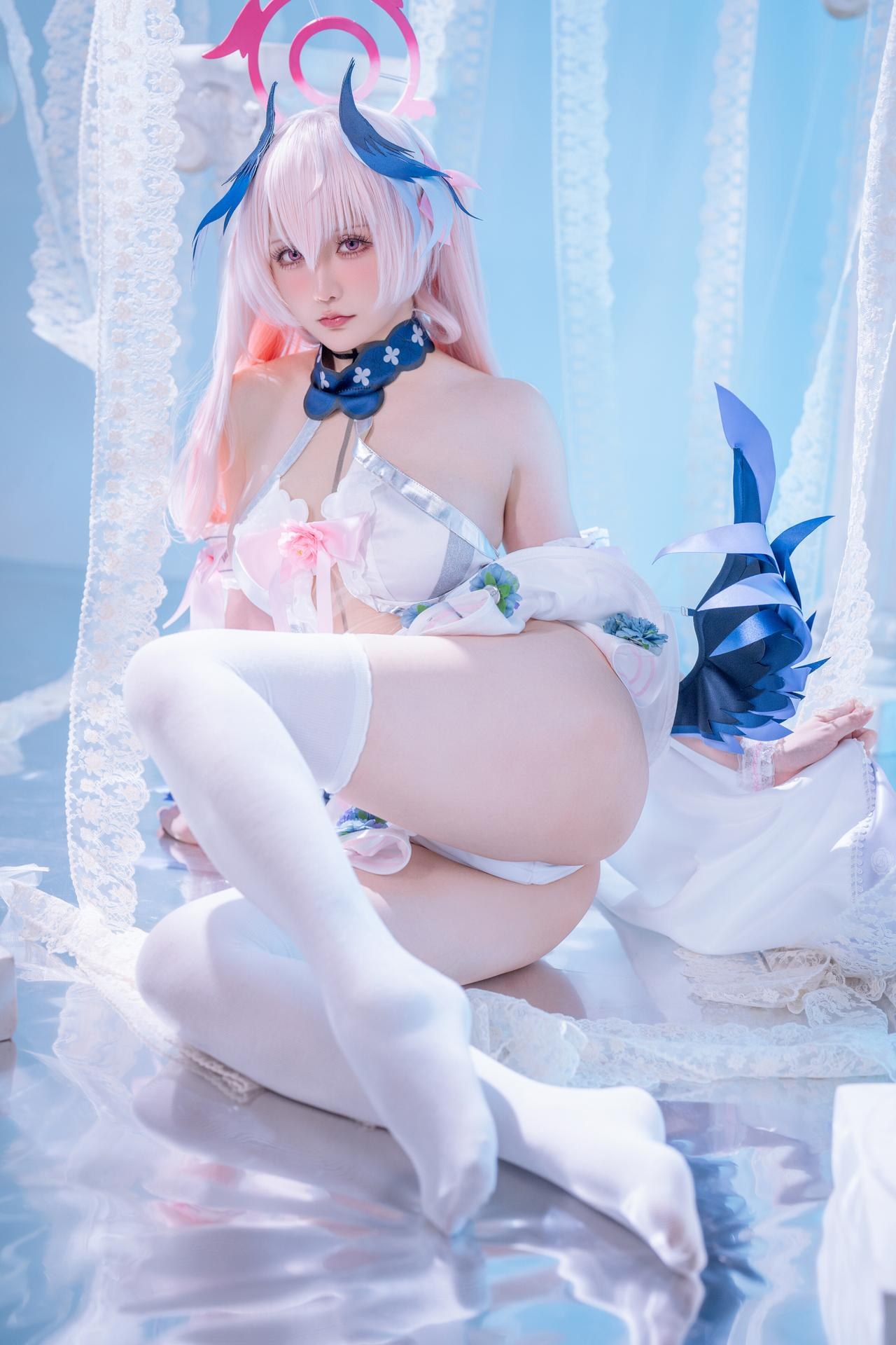 [cosplay] 星之迟迟Hoshilily - 蔚蓝档案 下江小春：修女制服白丝 47P