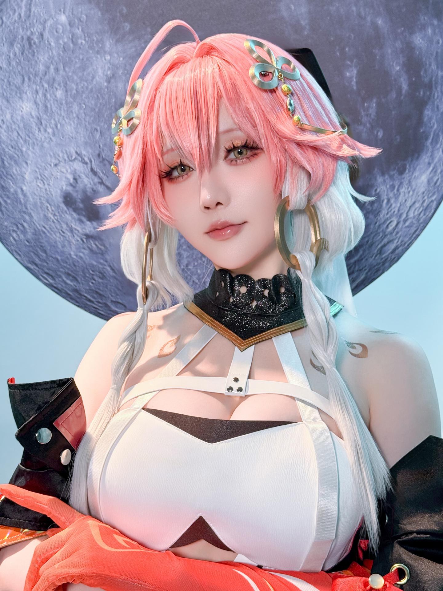 [cosplay] 星之迟迟Hoshilily - 鳴潮 長離：黒金礼装美脚再現 24P