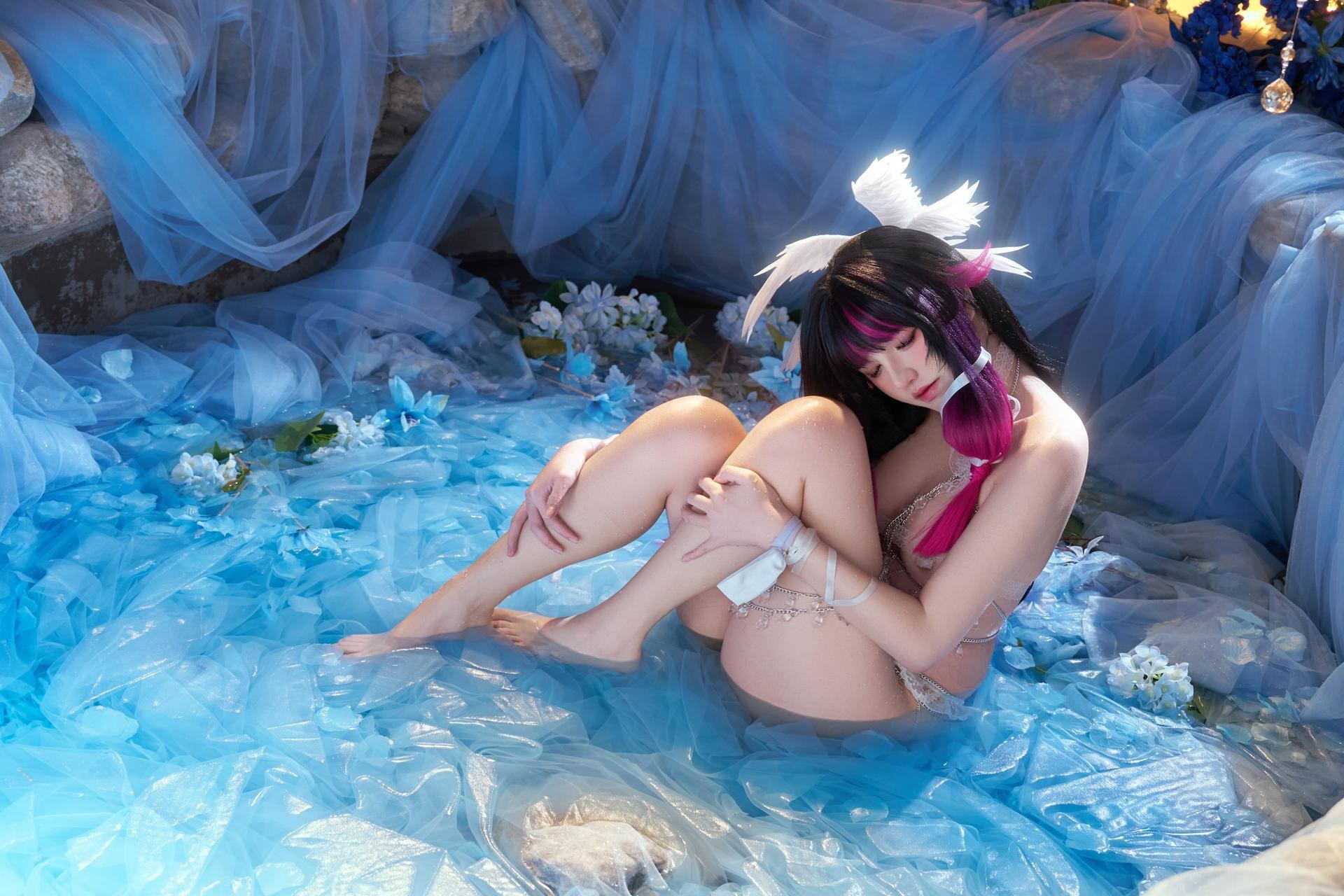 [cosplay] 阿薰kaOri - 原神 哥倫比婭：白髮蕾絲禮裝角色還原 148P63G