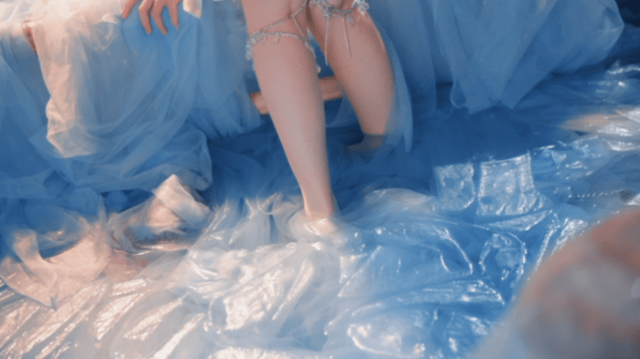 [cosplay] 阿薰kaOri - 原神 哥倫比婭：白髮蕾絲禮裝角色還原 148P63G