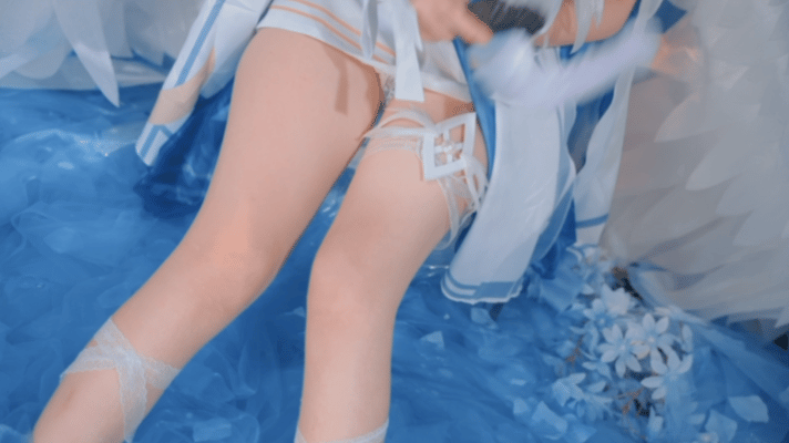 [cosplay] 阿薰kaOri - Nguyên Thần Columbina: phục trang ren tóc trắng tái hiện nhân vật 148P63G
