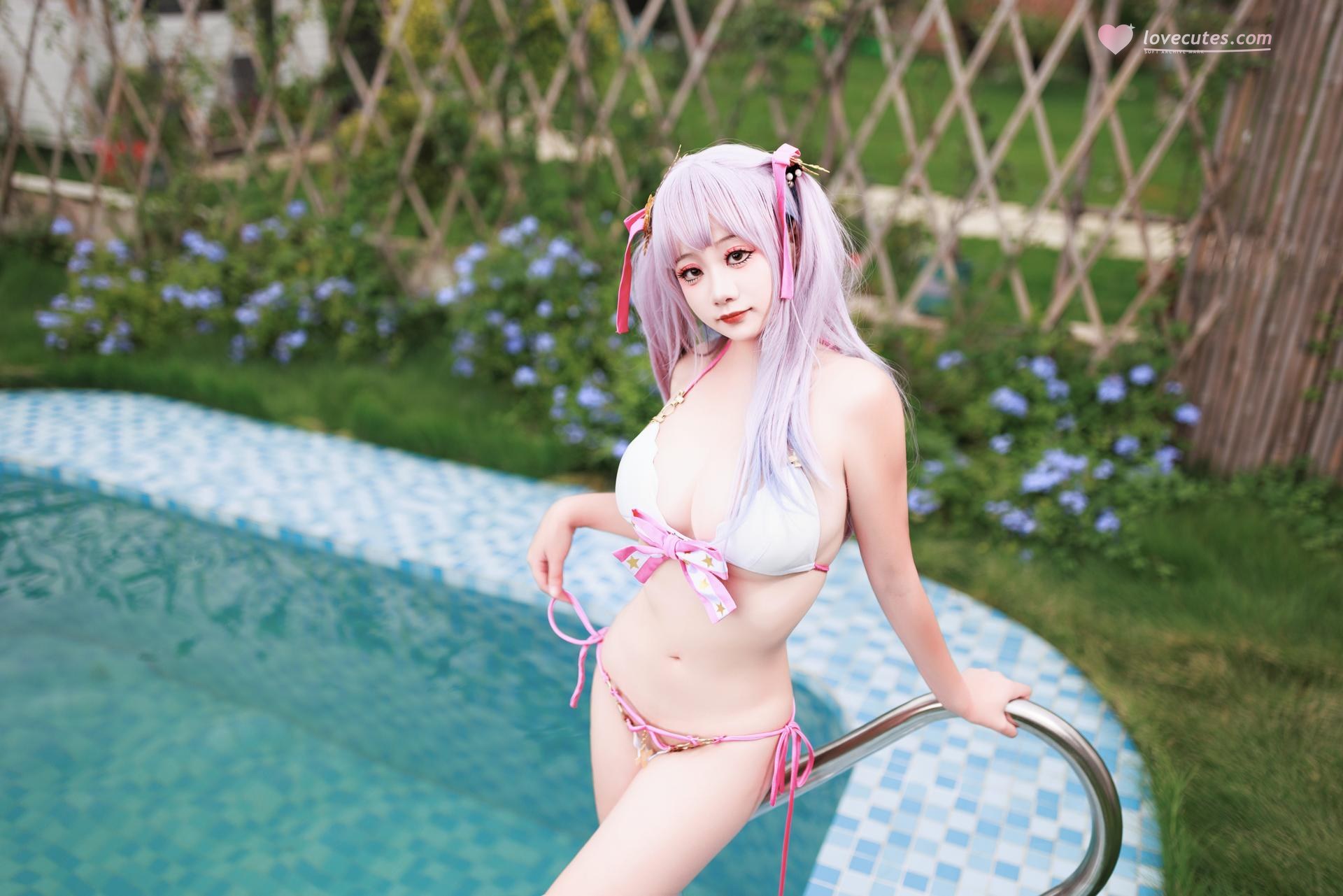 [cosplay] 阿雪雪 - 碧蓝航线 普利茅斯: đồ bơi, chân trắng tất trắng 99P2V