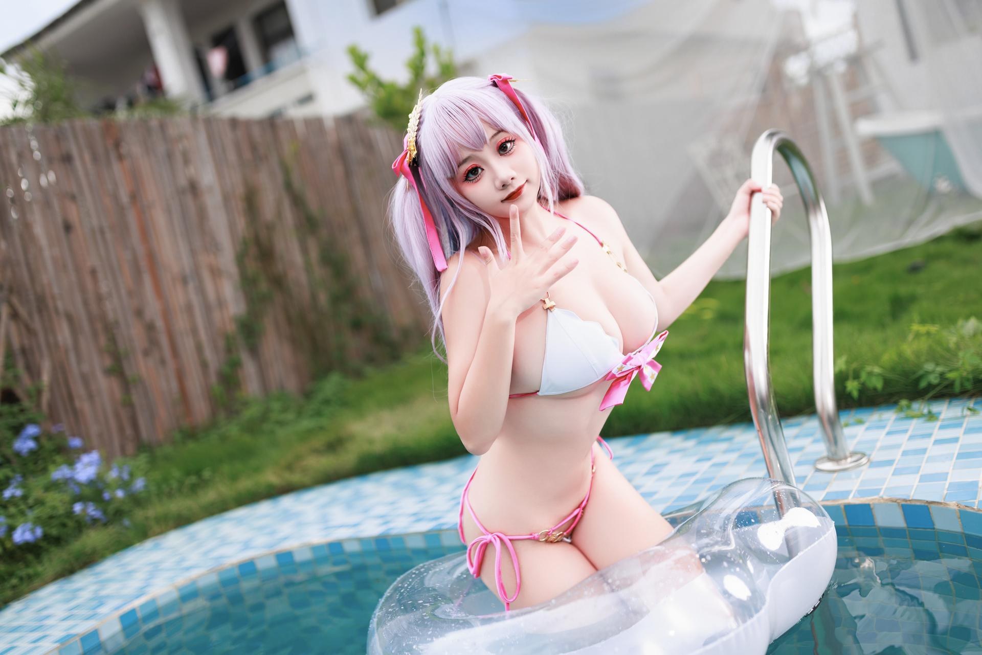 [cosplay] 阿雪雪 - 碧蓝航线 普利茅斯: đồ bơi, chân trắng tất trắng 99P2V