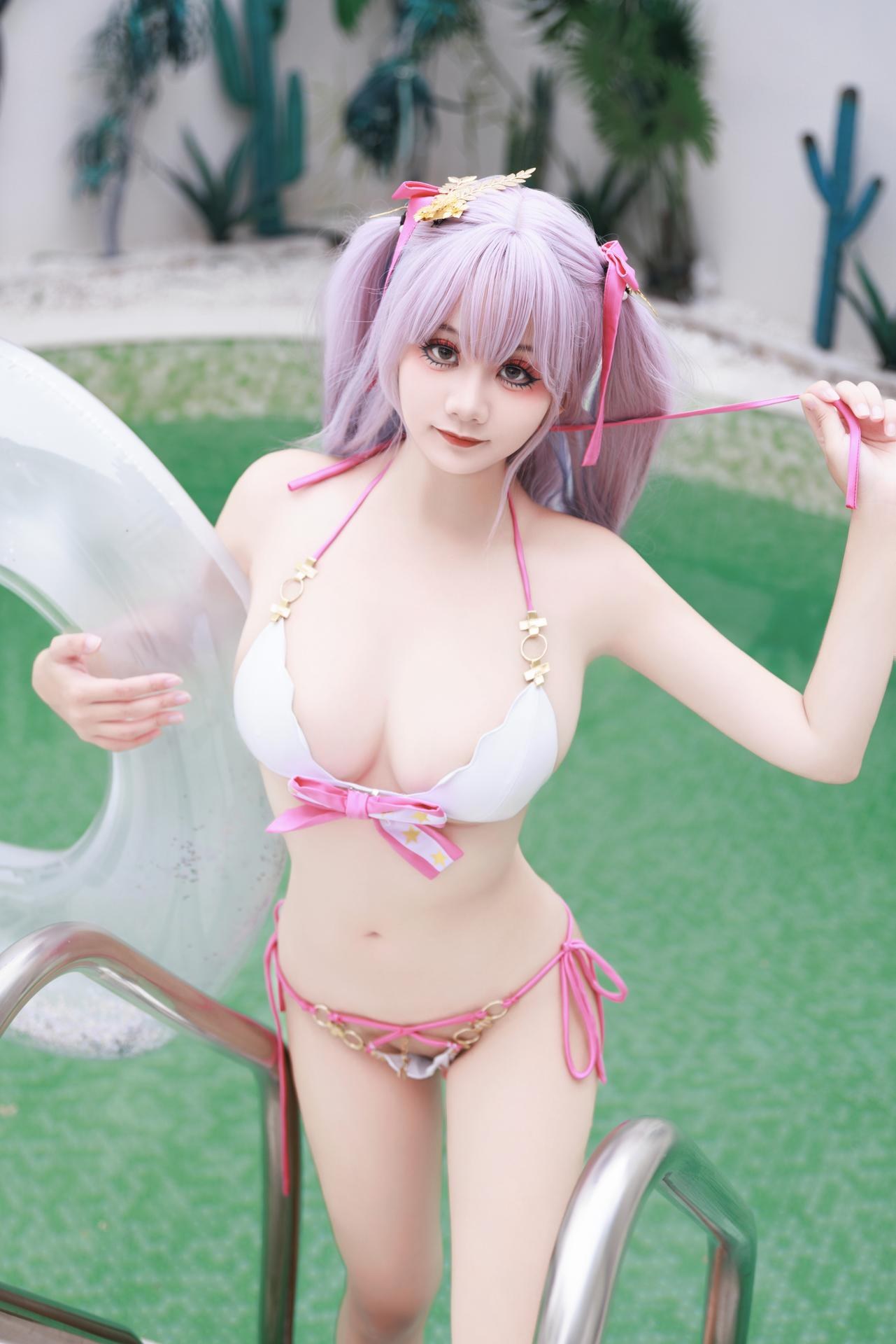 [cosplay] 阿雪雪 - 碧蓝航线 普利茅斯：泳装白丝美腿 99P2V