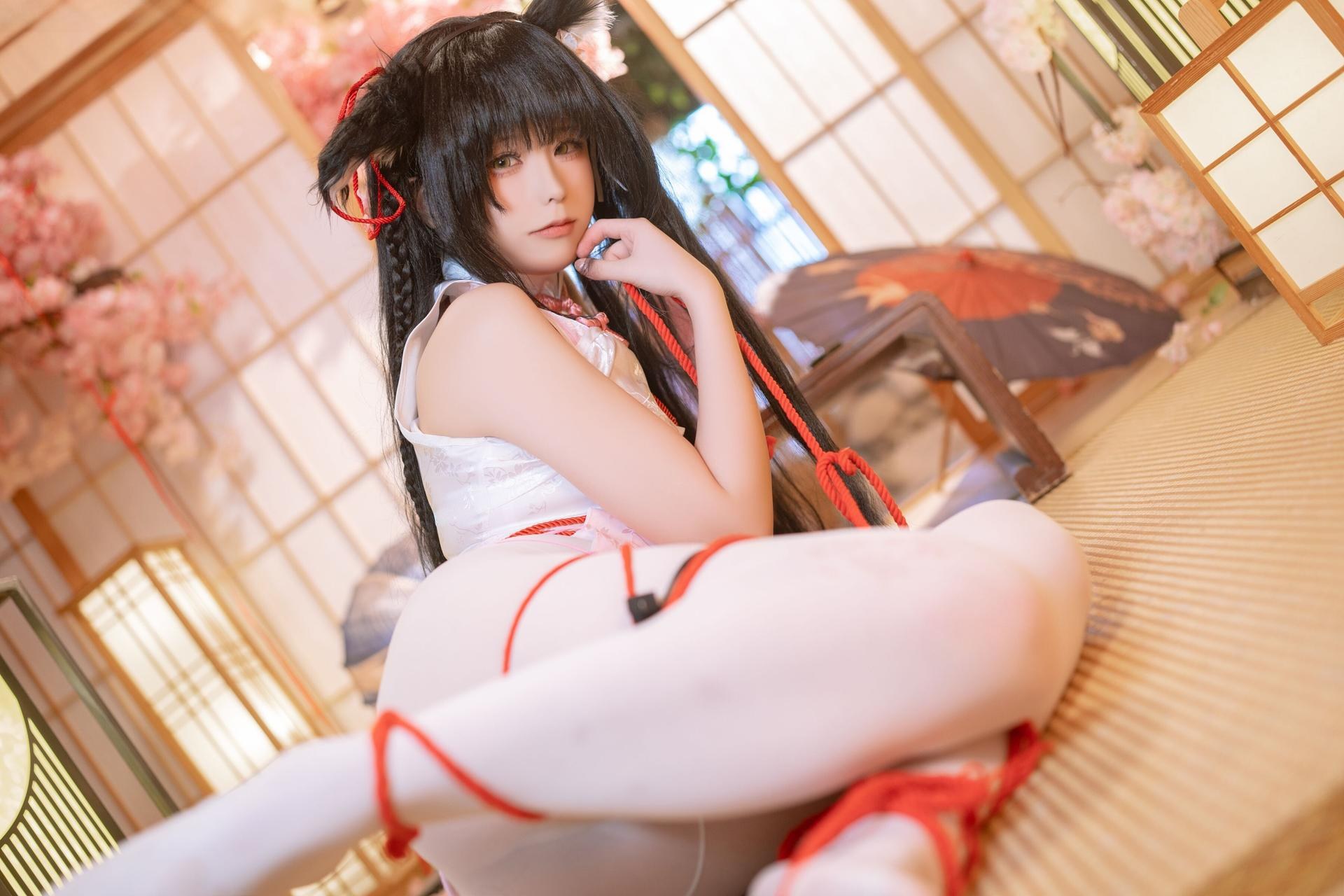 [cosplay] Quan冉有点饿 - 碧藍航線 長門：紅色旗袍白絲美腿 76P1V
