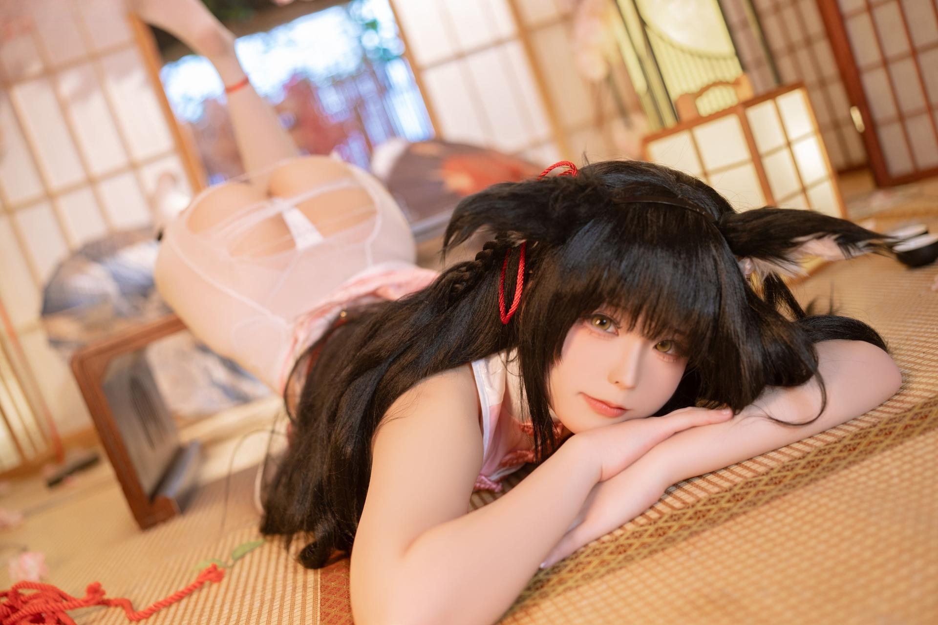[cosplay] Quan冉有点饿 - 碧蓝航线 长门：红色旗袍白丝美腿 76P1V
