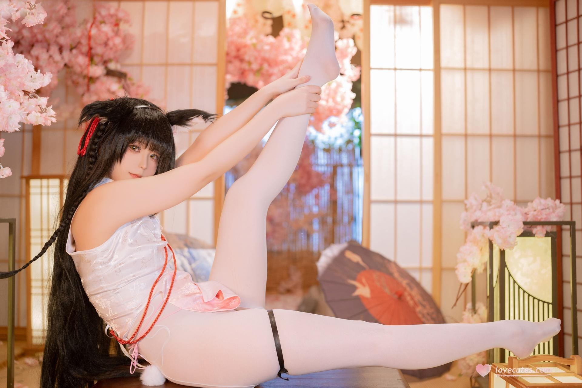 [cosplay] Quan冉有点饿 - 碧藍航線 長門：紅色旗袍白絲美腿 76P1V