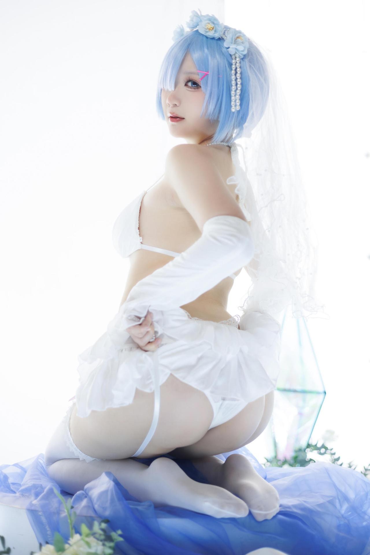 [cosplay] 樱落酱w - เร็มชุดเจ้าสาว: ผมสีน้ำเงิน ชุดแต่งงานสีขาว ถุงน่องขาว ขาเรียว 25P