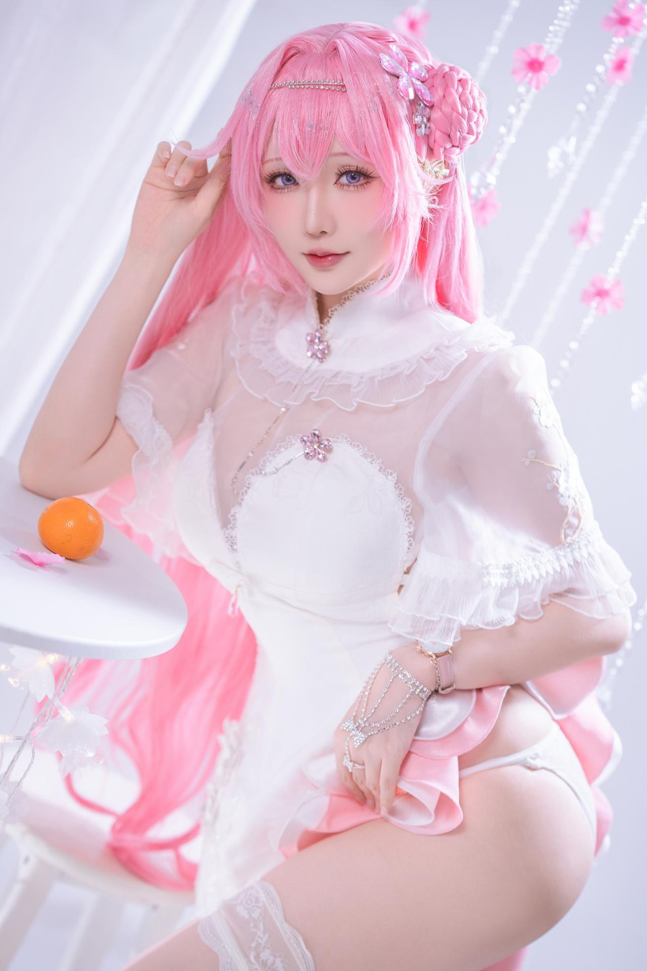 [cosplay] 星之迟迟Hoshilily - 勝利の女神：NIKKE ドロシー：白髪礼装 白ストッキング美脚再現 44P