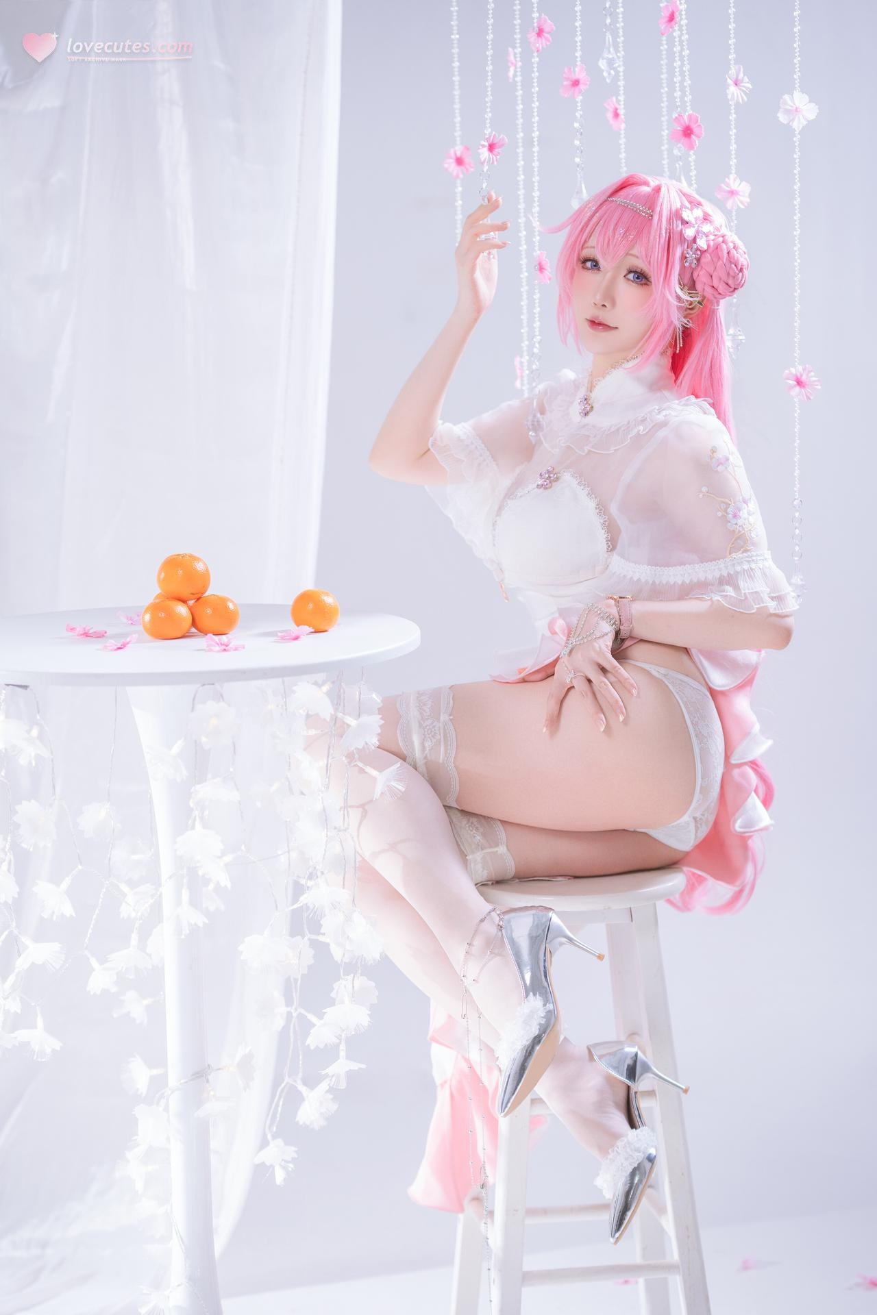 [cosplay] 星之迟迟Hoshilily - 胜利女神：妮姬 桃乐丝：白发礼装白丝美腿还原 44P