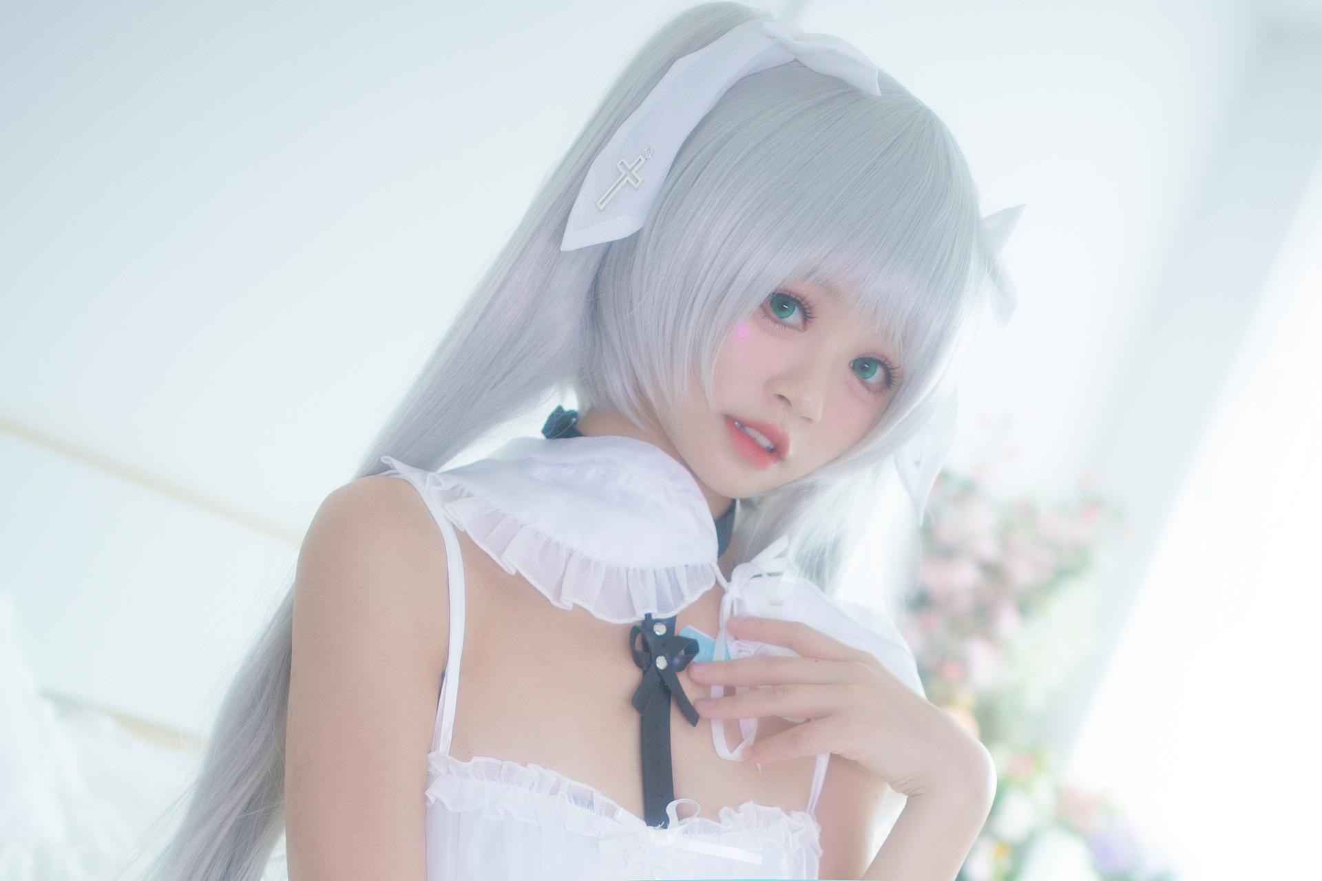 [コスプレ] 星黛鹿鹿 - 初音ちゃん：ブルーグリーンのツインテール白スト美脚 58P