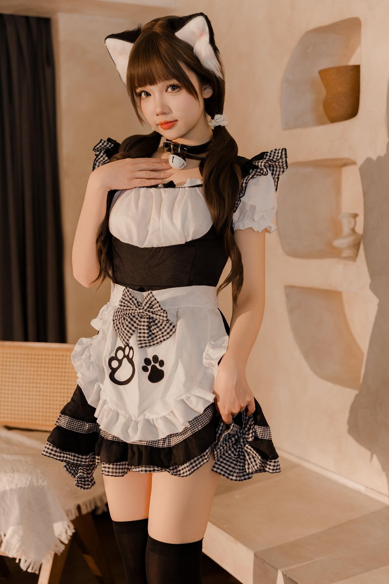 [cosplay] 雪晴Astra - 貓貓妹抖：貓耳女僕黑絲美腿 77P1V