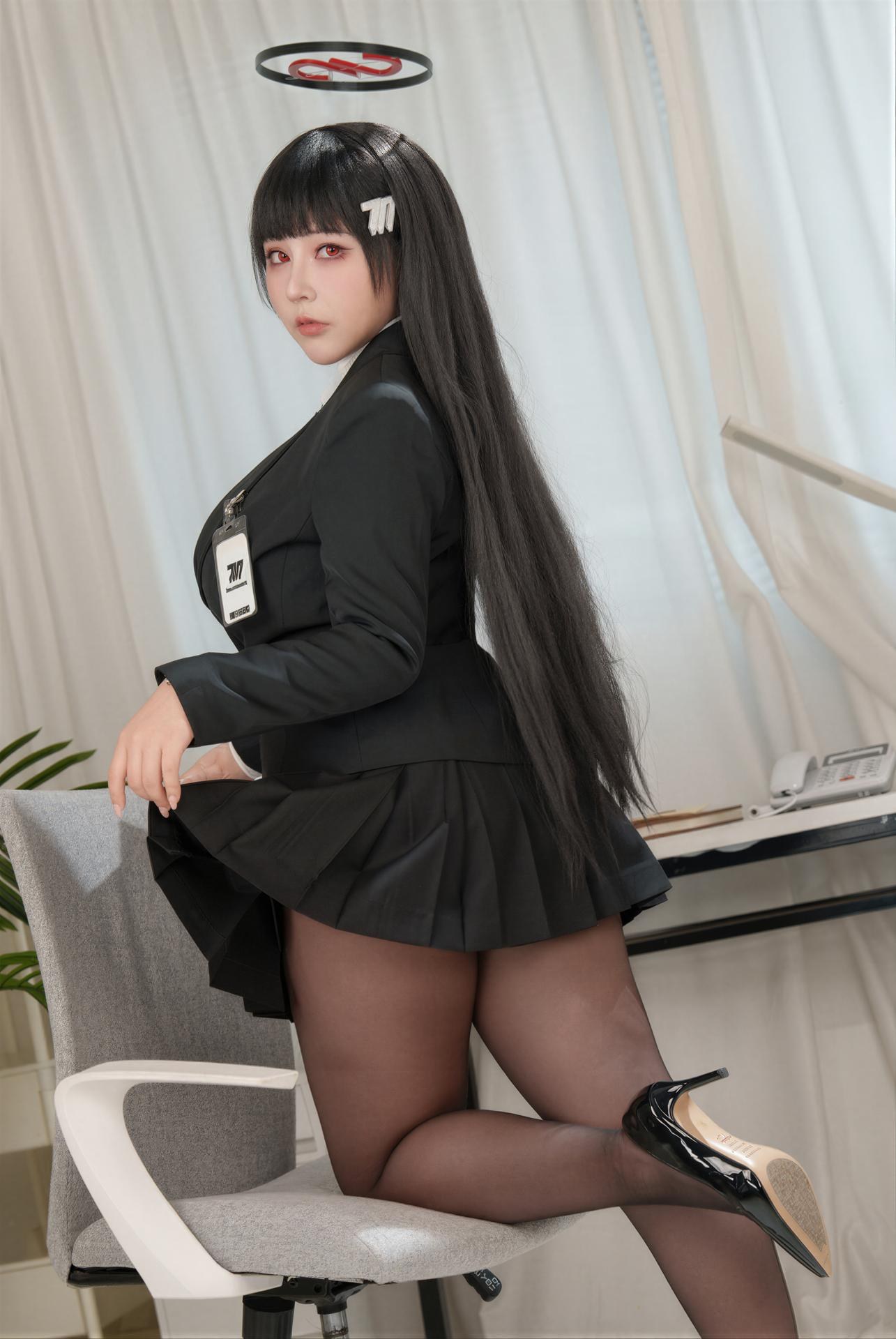 [cosplay] rioko凉凉子 KANEKO_咔喵 - 飞鸟马时+调月莉音：双人角色黑丝美腿 110P