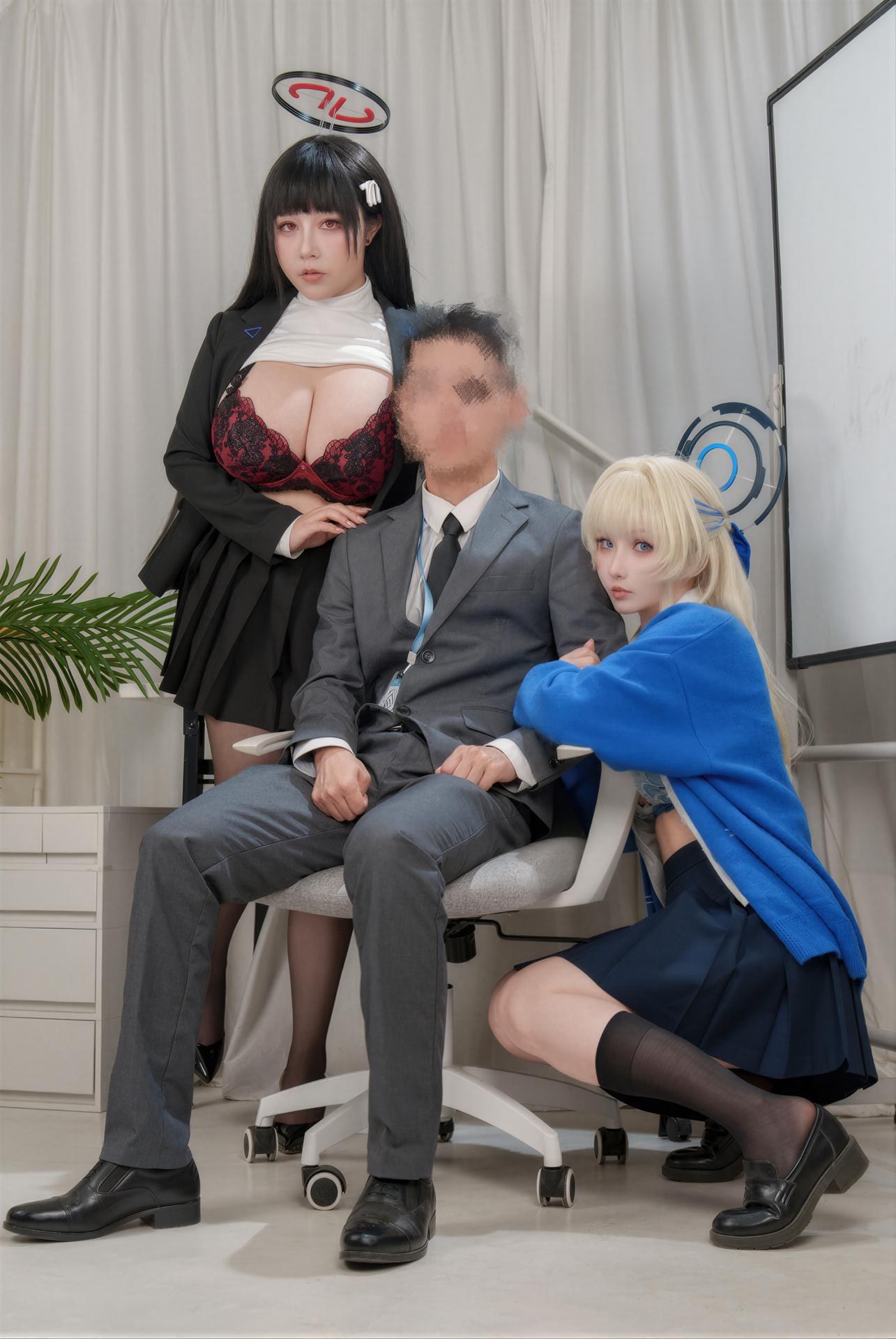 [cosplay] rioko涼涼子 KANEKO_咔喵 - 飛鳥馬時+調月莉音：雙人角色黑絲美腿 110P