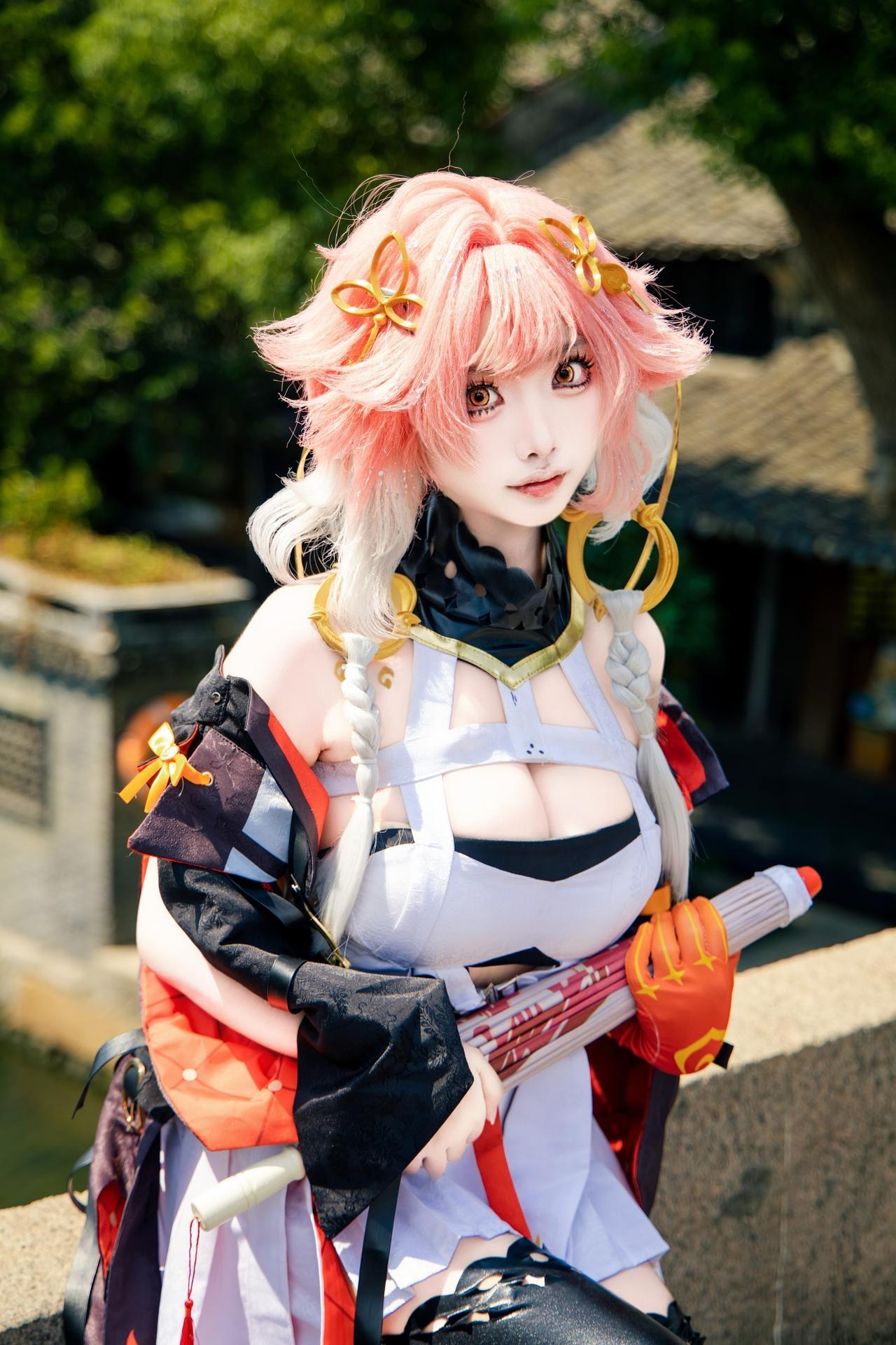 [cosplay] 香草奶喵 - 鸣潮 长离：原皮外景角色写真 25P