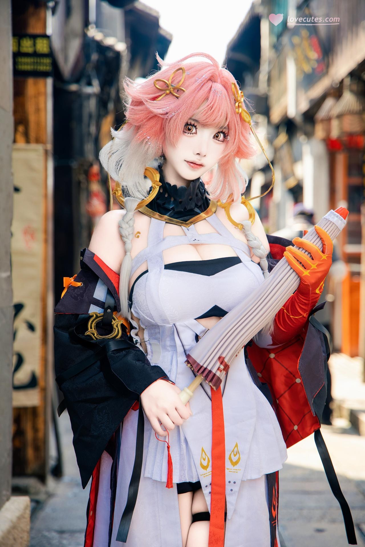 [cosplay] 香草奶喵 - 鸣潮 长离: 原皮外景角色写真 25P