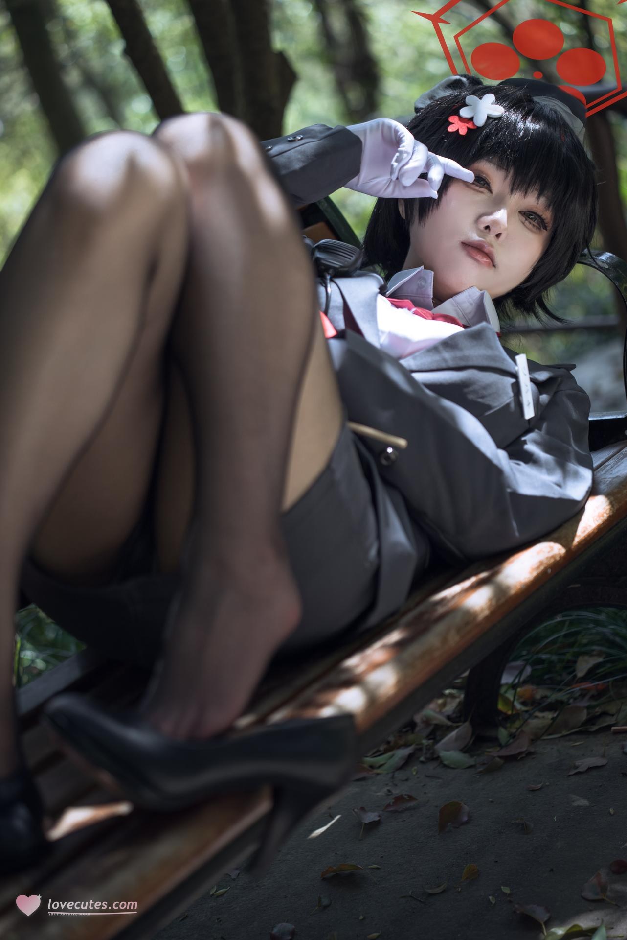 [cosplay] 矢量鱼 - ブルーアーカイブ 椿：黒ストッキングガイドテーマ写真集 32P