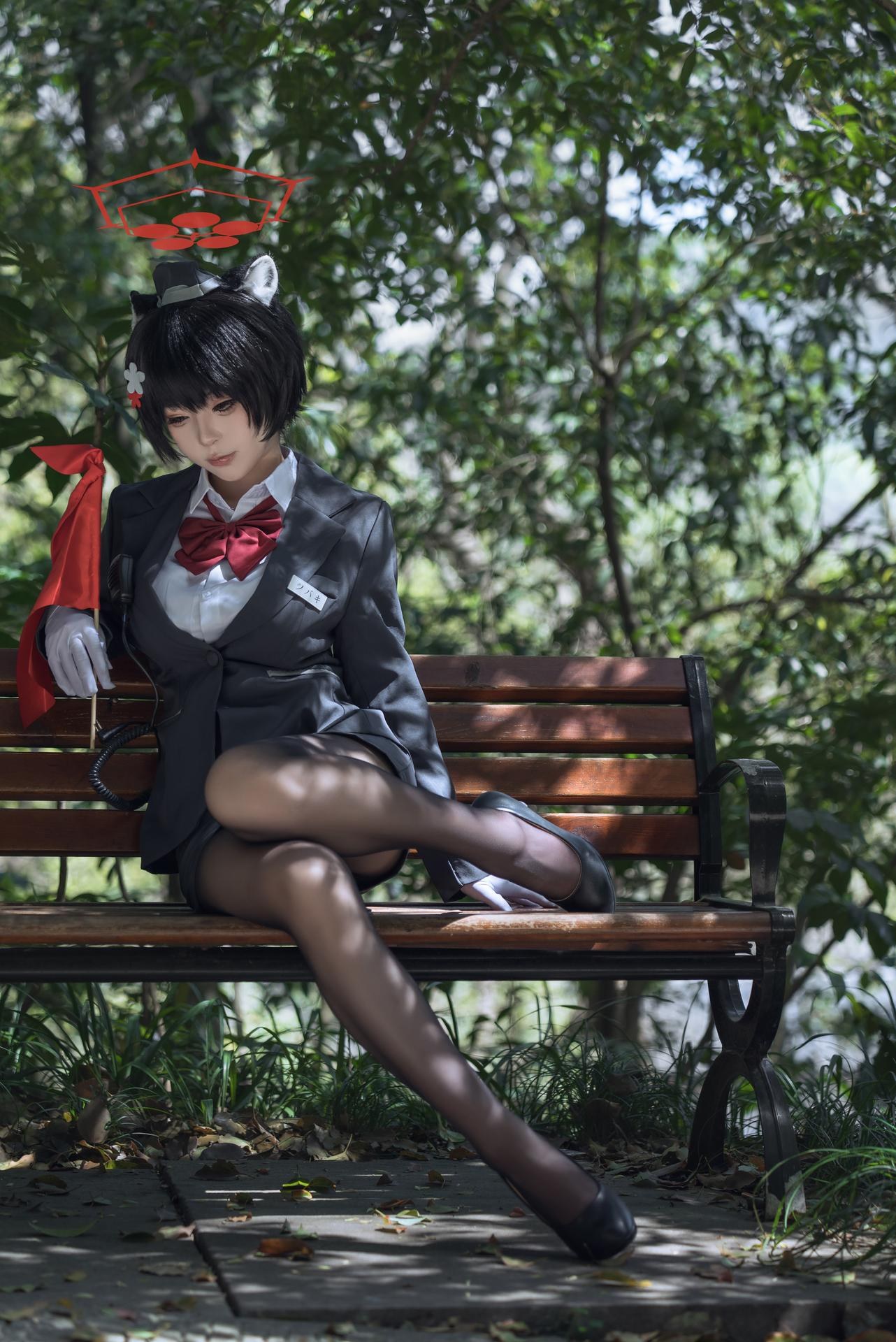 [cosplay] 矢量鱼 - ブルーアーカイブ 椿：黒ストッキングガイドテーマ写真集 32P