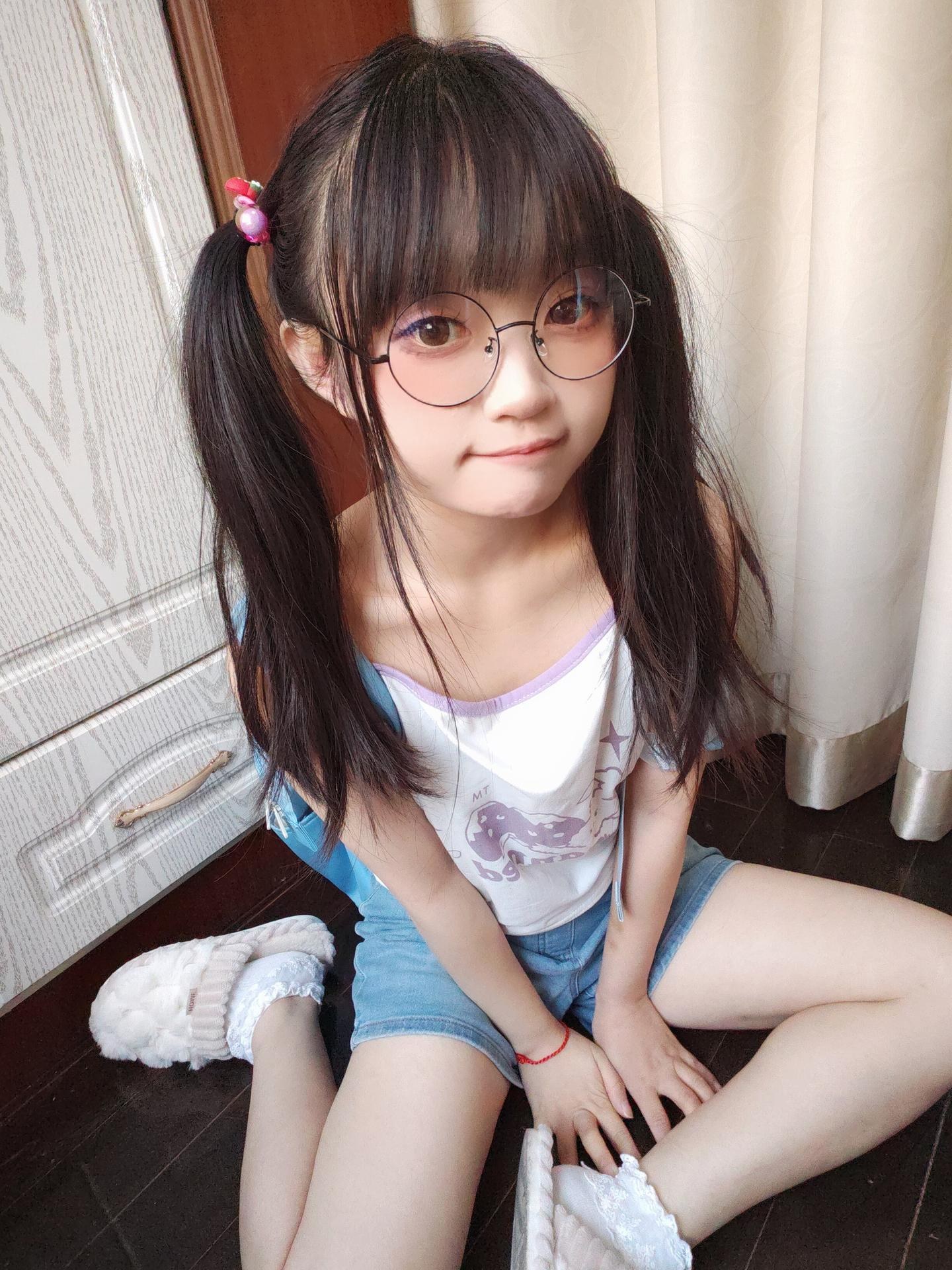 Kanzawa Eiri ckt子どもの日おめでとう ホーム私房フォトセット 68P1V