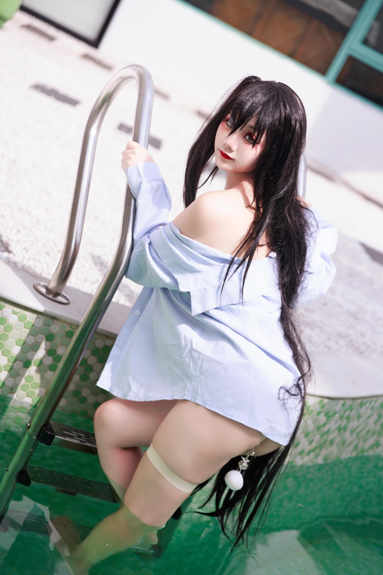 [Cosplay] Axuexue - Azur Lane Taihou Swimsuit Busty Legs Adult Set 86P1V