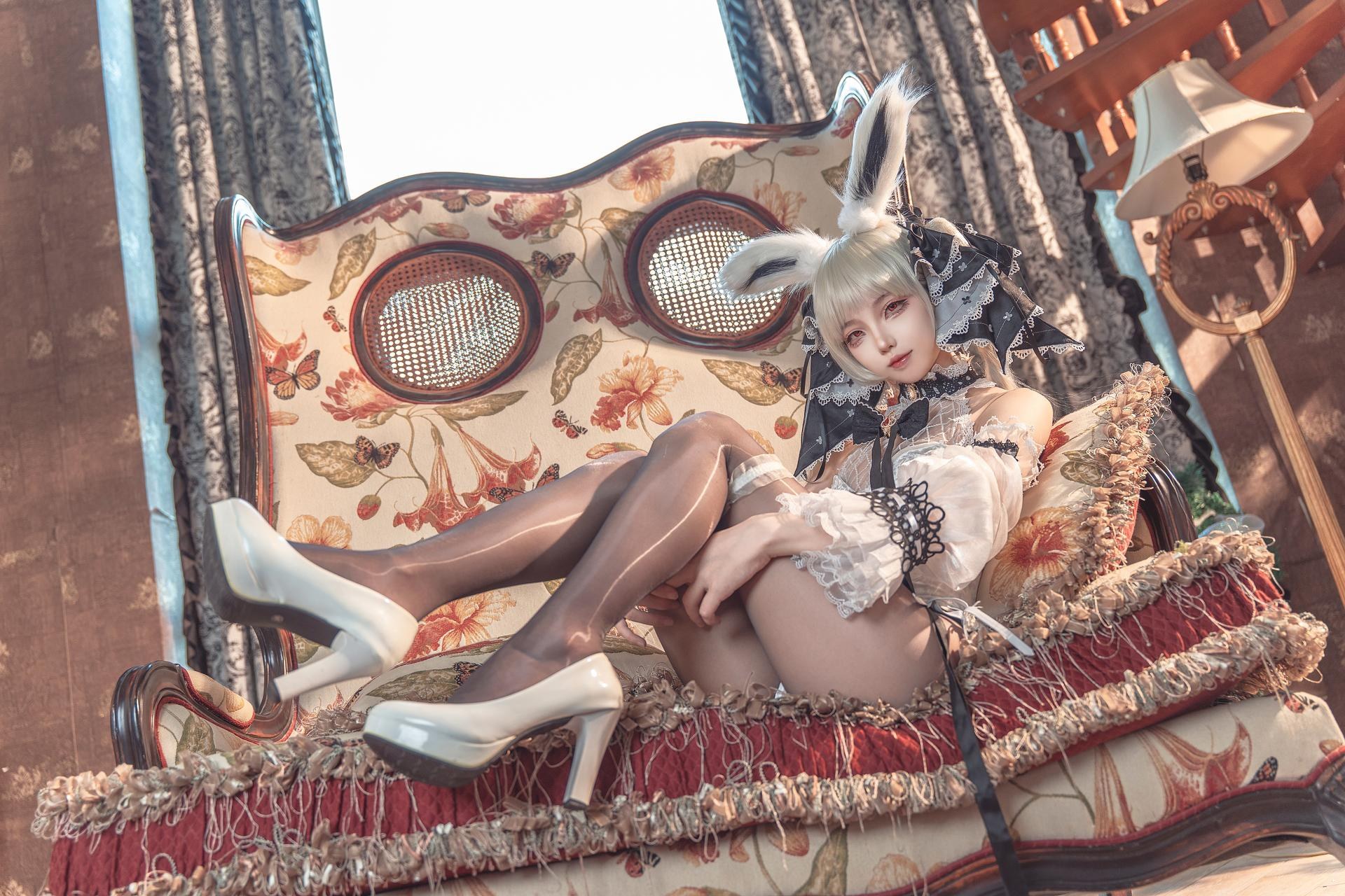 [cosplay] 狐玖玖 - 碧藍航線 可畏白兔女郎：兔女郎美腿大尺度還原 25P
