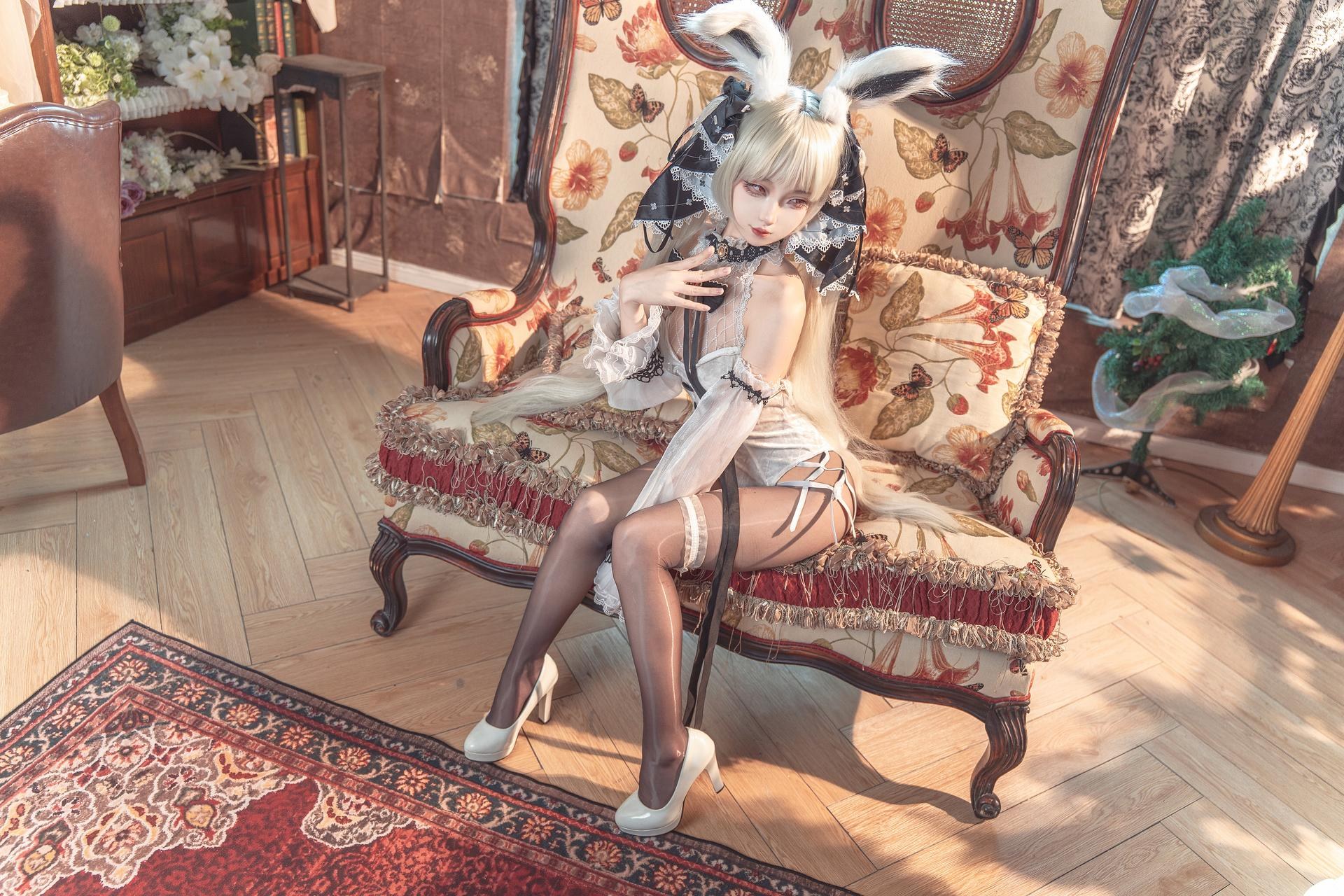 [cosplay] 狐玖玖 - 碧藍航線 可畏白兔女郎：兔女郎美腿大尺度還原 25P
