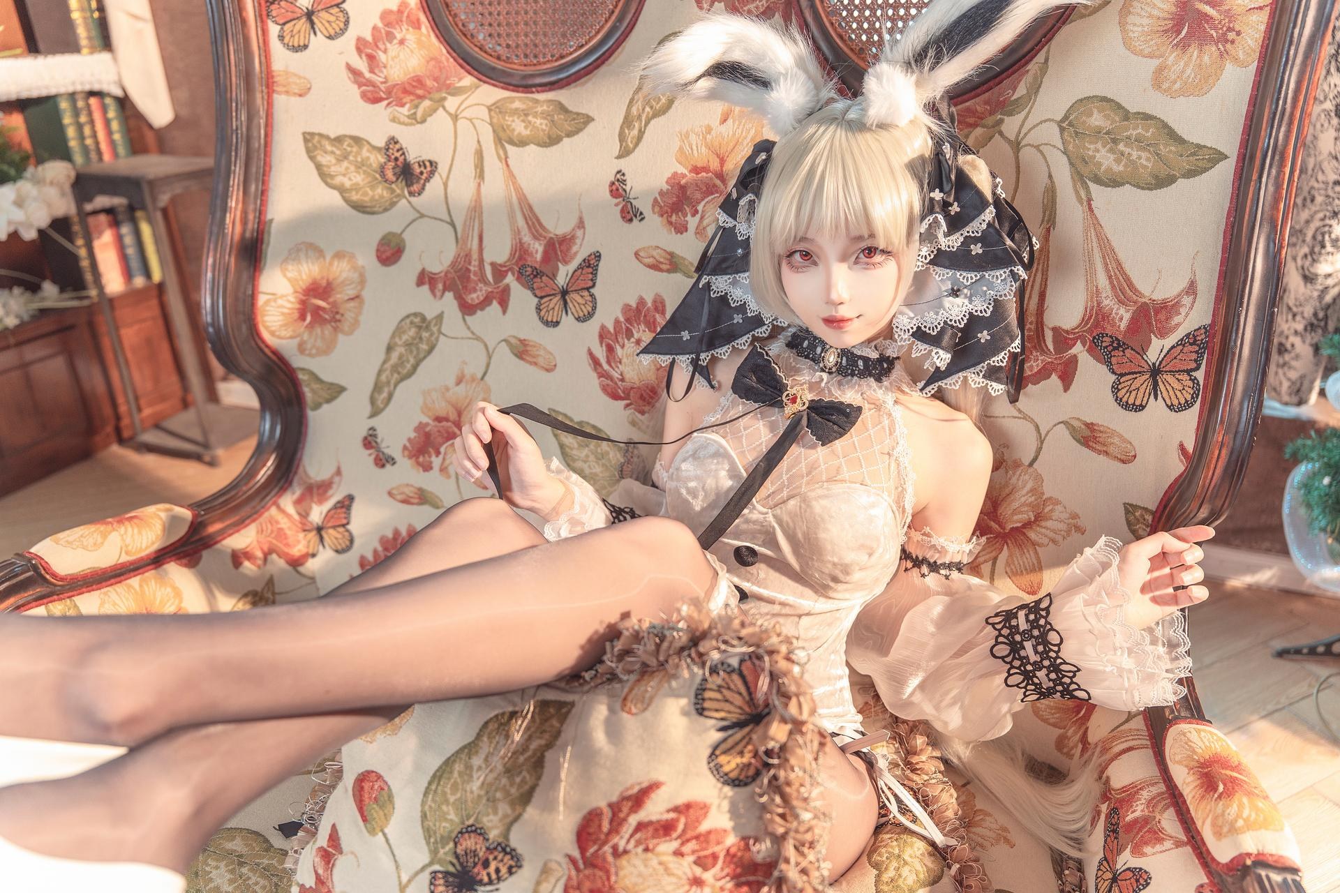 [cosplay] 狐玖玖 - 碧藍航線 可畏白兔女郎：兔女郎美腿大尺度還原 25P